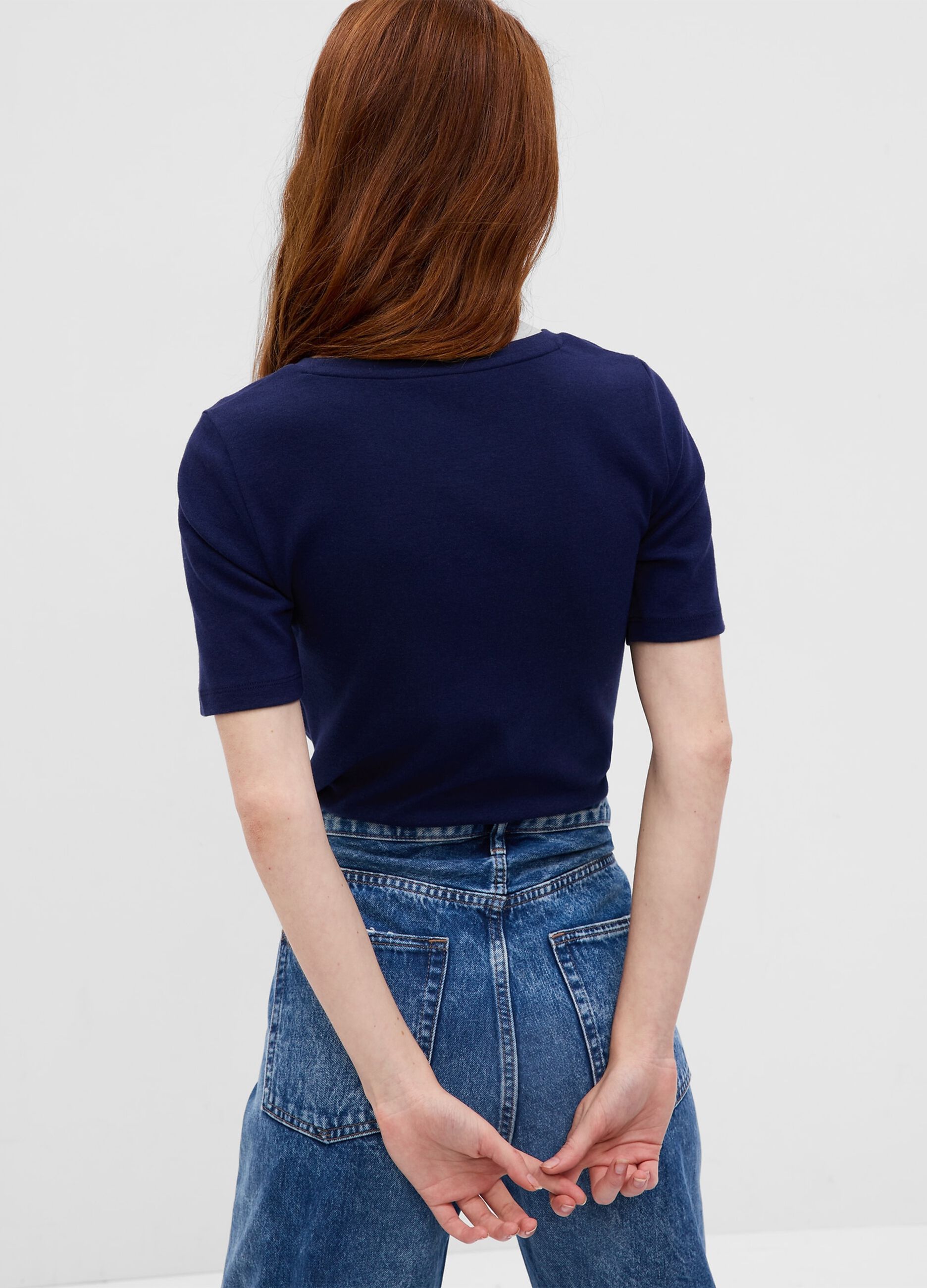 T-shirt girocollo in cotone e viscosa stretch