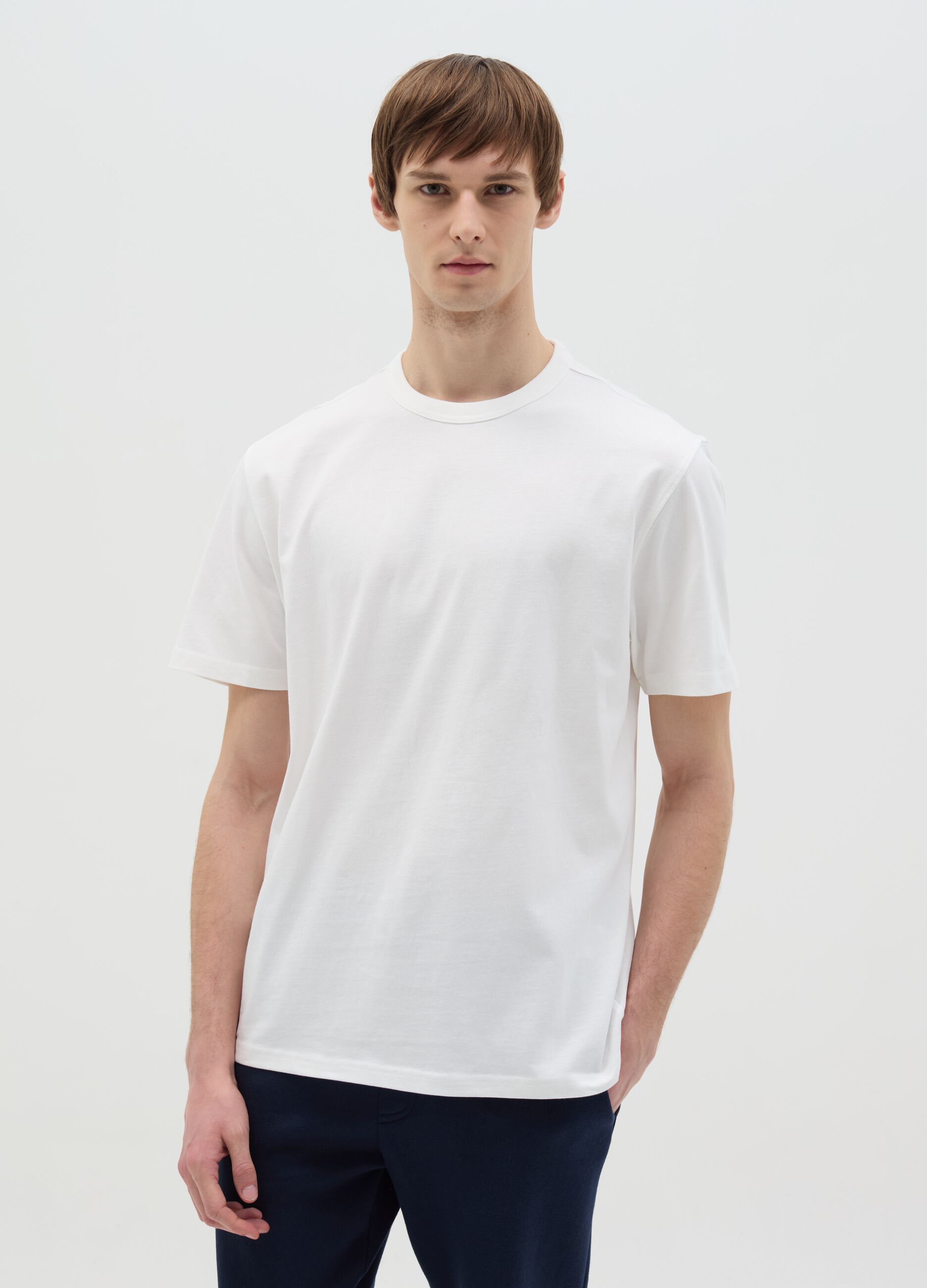 Relaxed-fit T-shirt with round neck