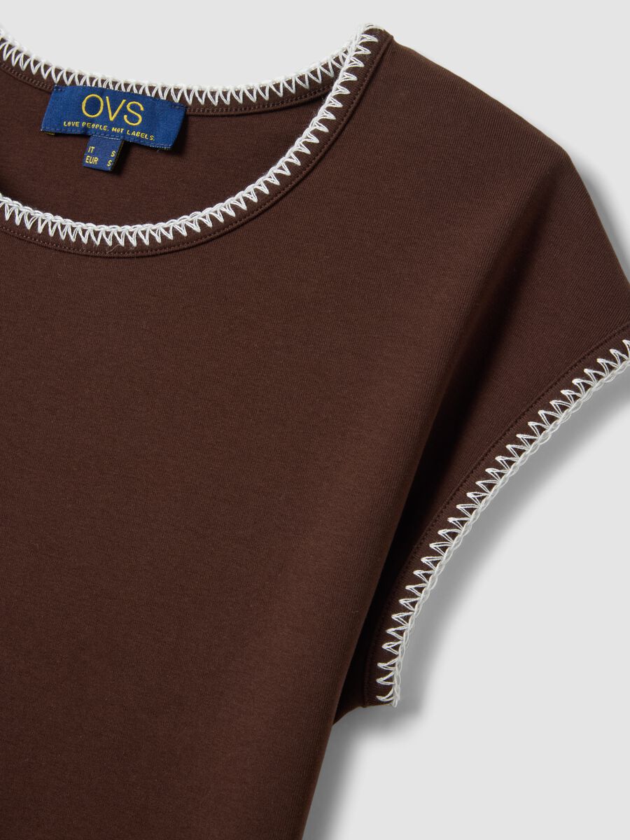 Brown stretch cotton regular fit t-shirt with stitching_5