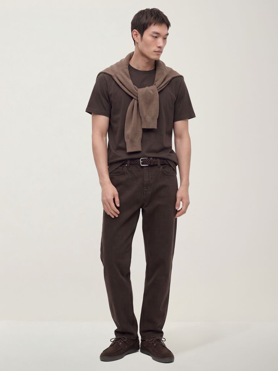 T-shirt marrone in puro cotone mercerizzato a girocollo regular fit_1