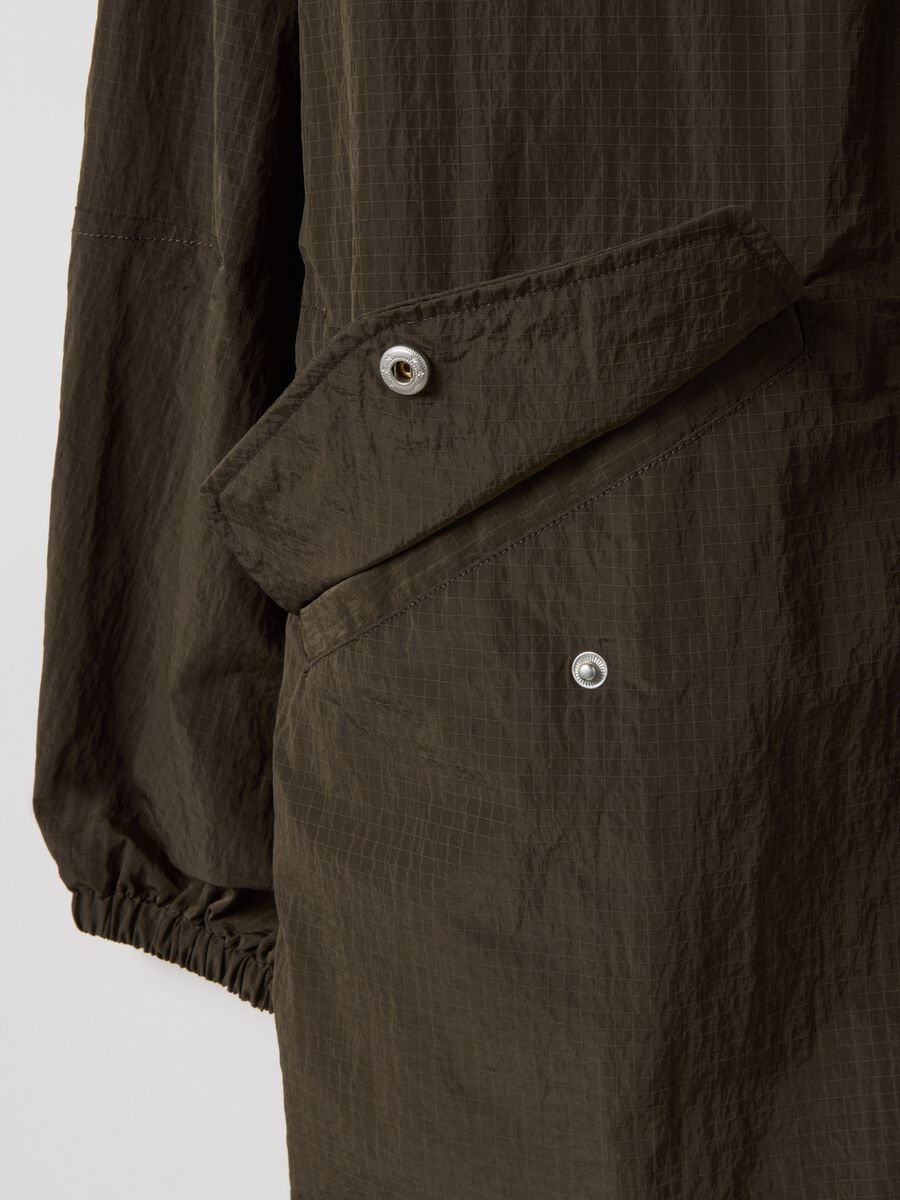 Giacca parka marrone regular fit con zip completa e cappuccio_5