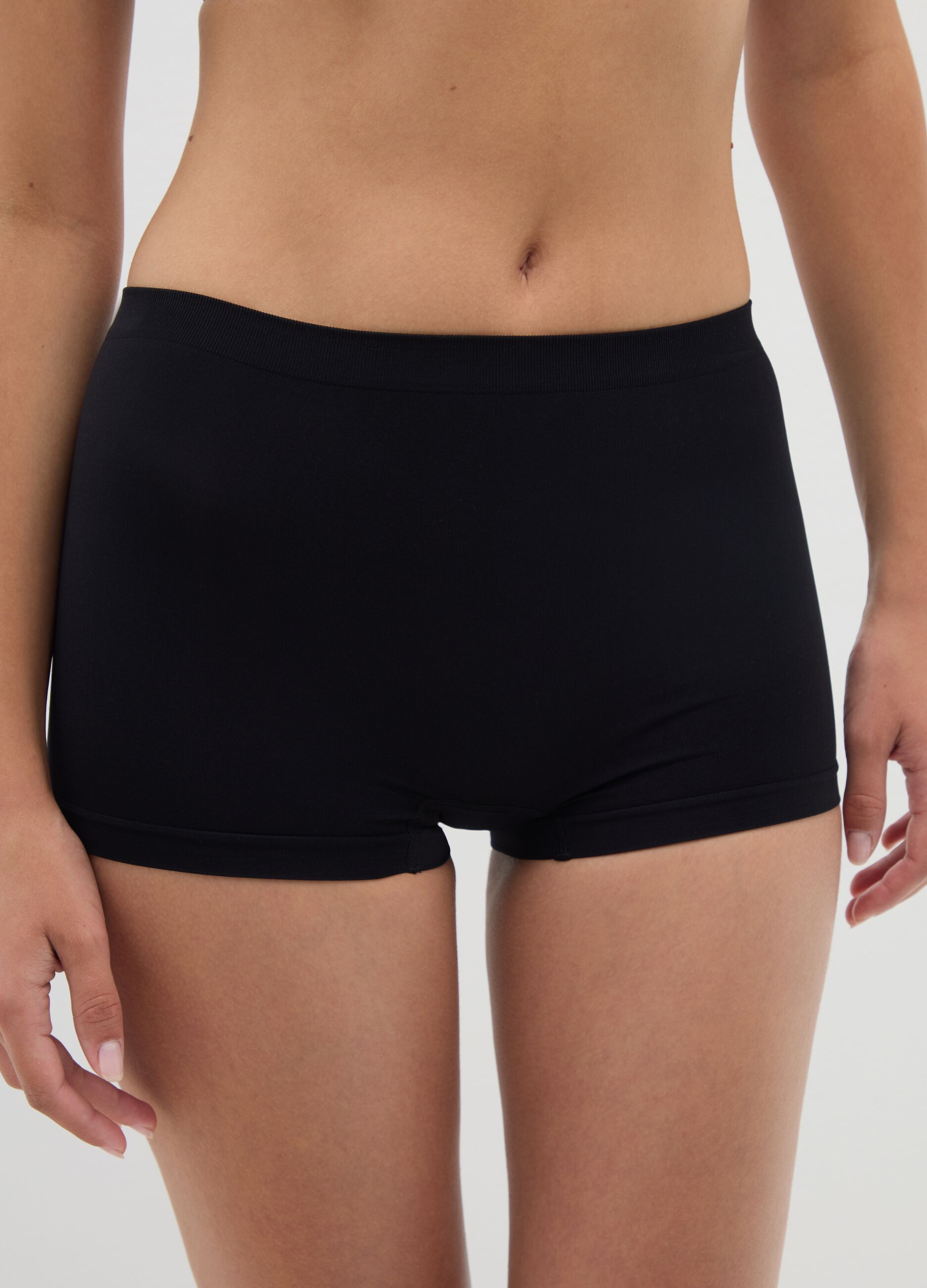  Culotte in tessuto elasticizzato nero