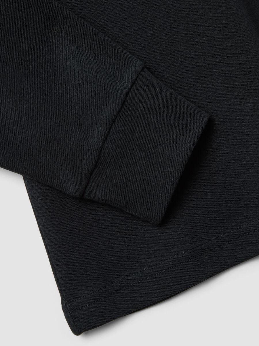 T-shirt nera in puro cotone girocollo a maniche lunghe regular fit_5