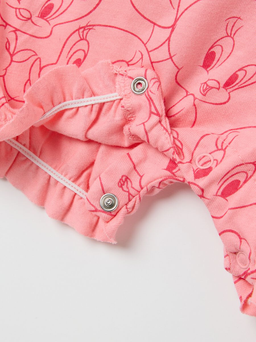 Pink pure cotton baby romper with ruffled sleeves_2