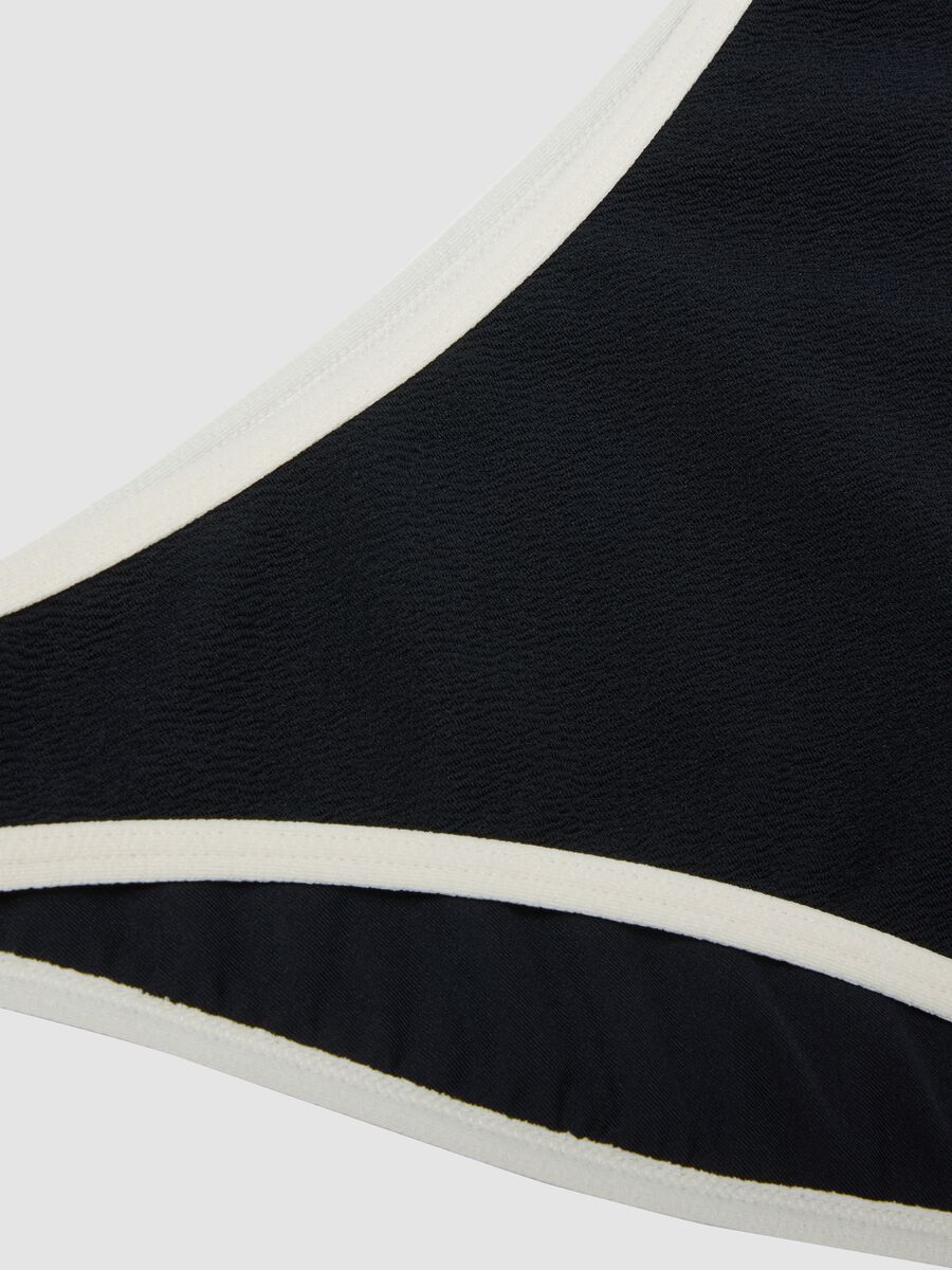 Slip da mare in tessuto elasticizzato nero con bordi bianchi_5