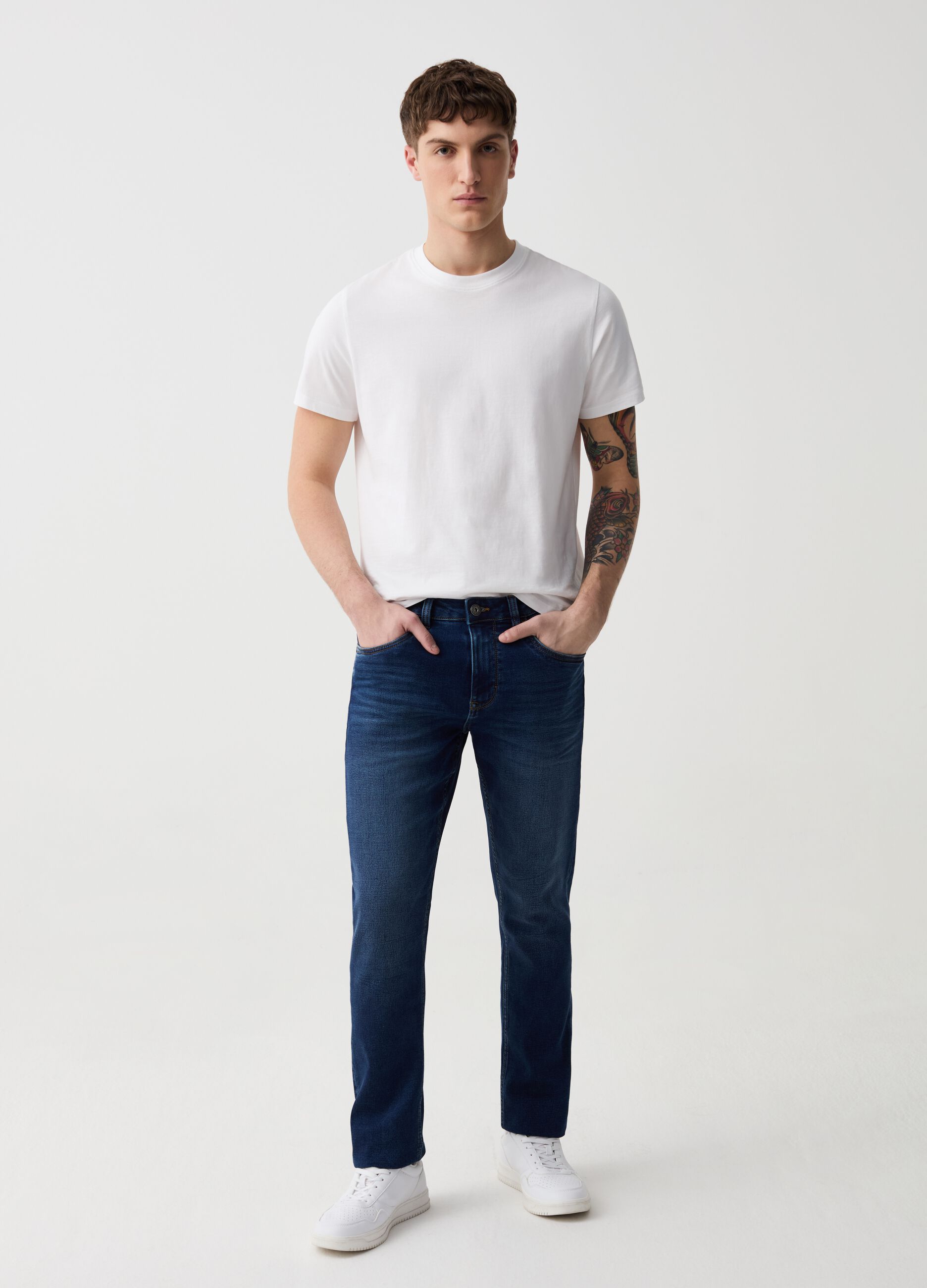 Skinny-fit jeans with five pockets