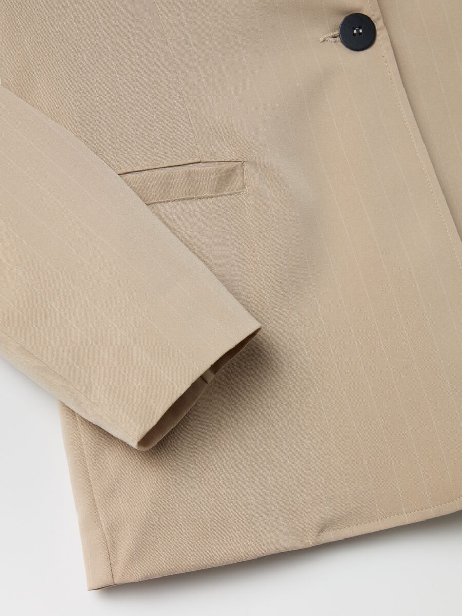 Single-breasted pinstriped blazer_5