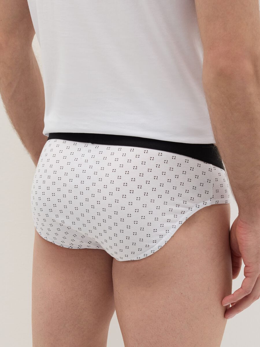 Patterned briefs in stretch cotton_3
