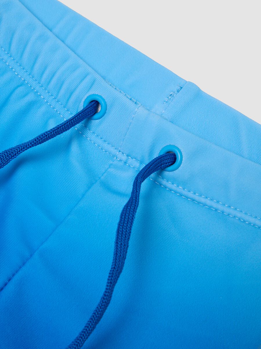 Blue stretch fabric boxer swim shorts_3