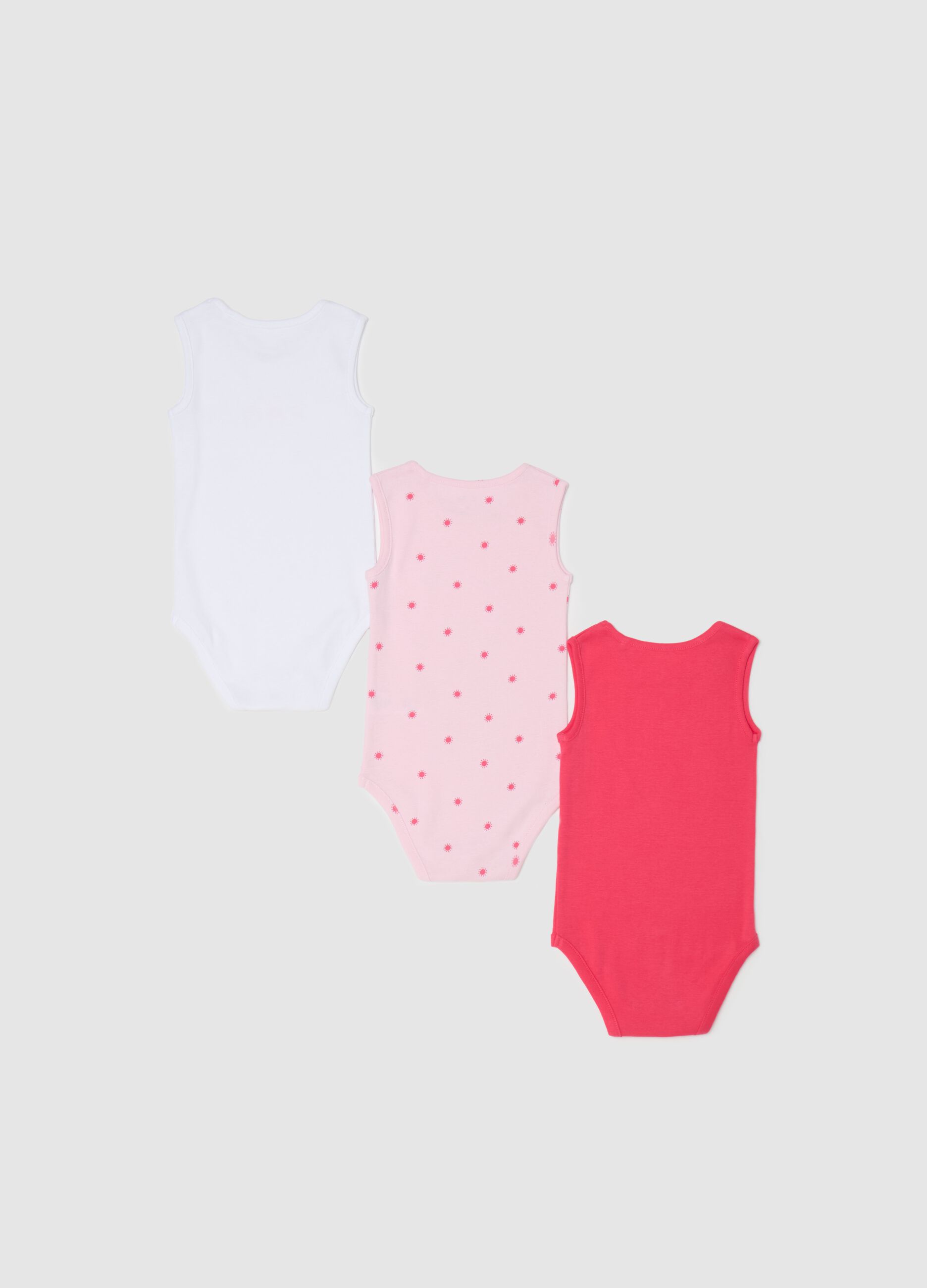 Three-pack sleeveless bodysuits in organic cotton with print
