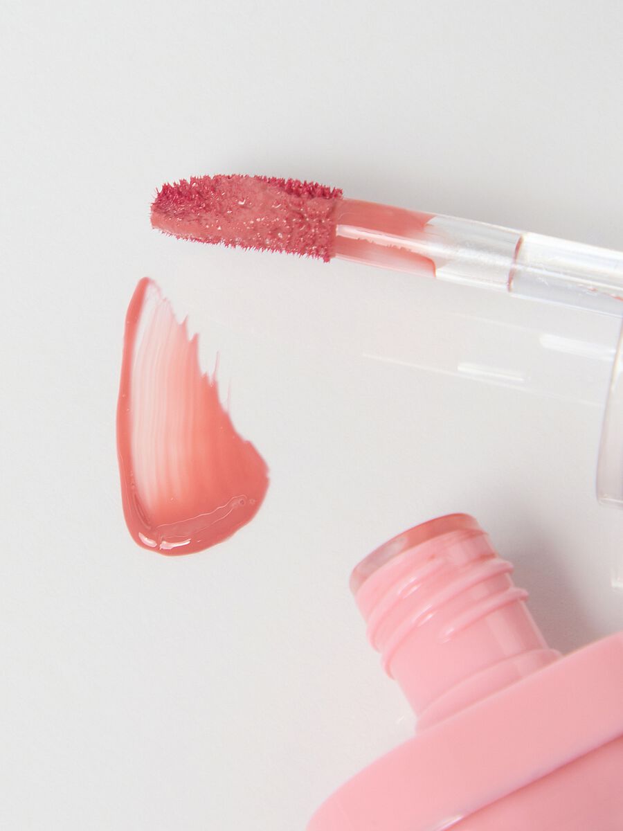 Lip stain with a fantastic glossy effect. Vibrant colour and hydrated lips for 12 hours_6