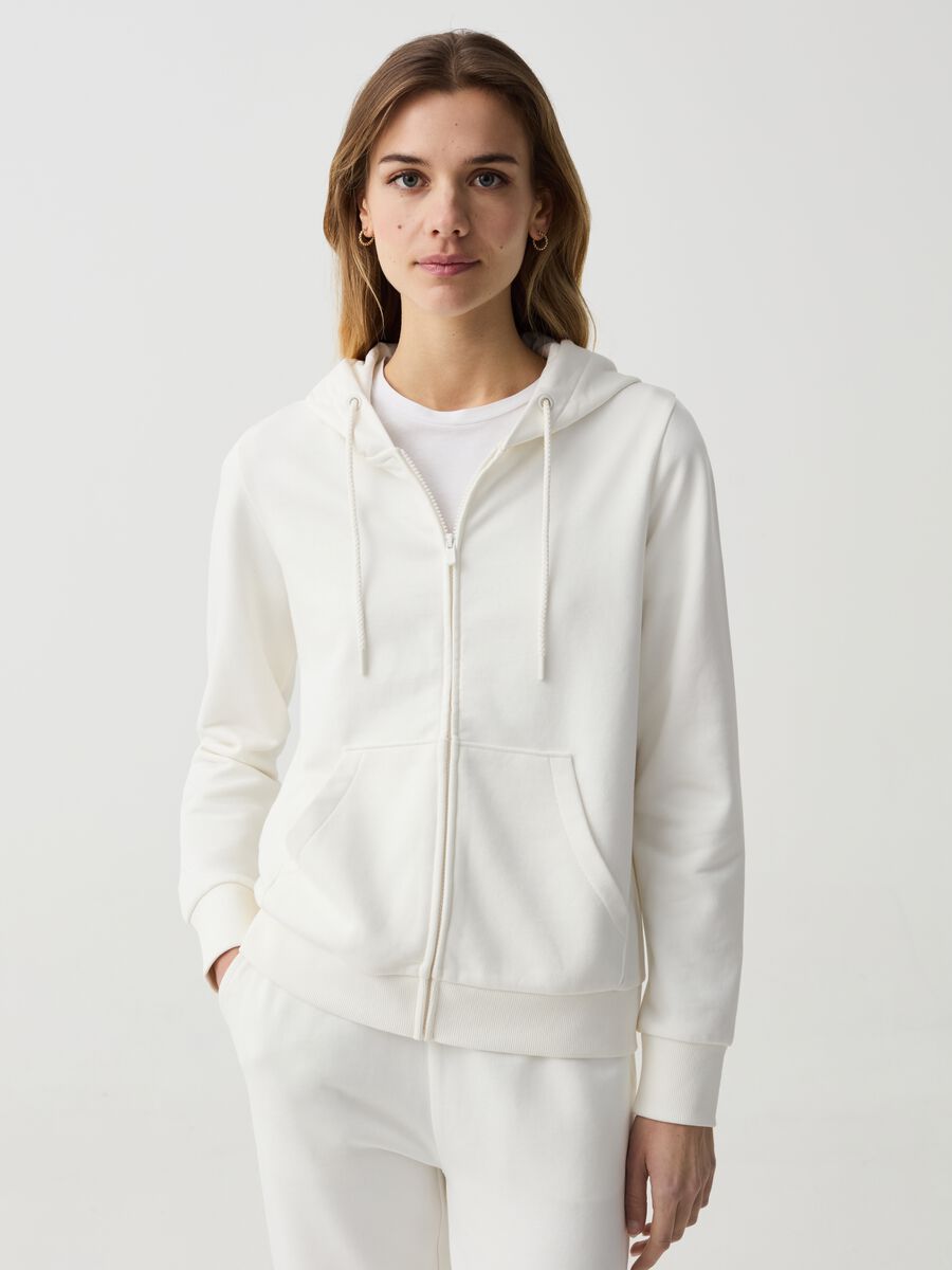 Essential full-zip sweatshirt in fleece with hood_0