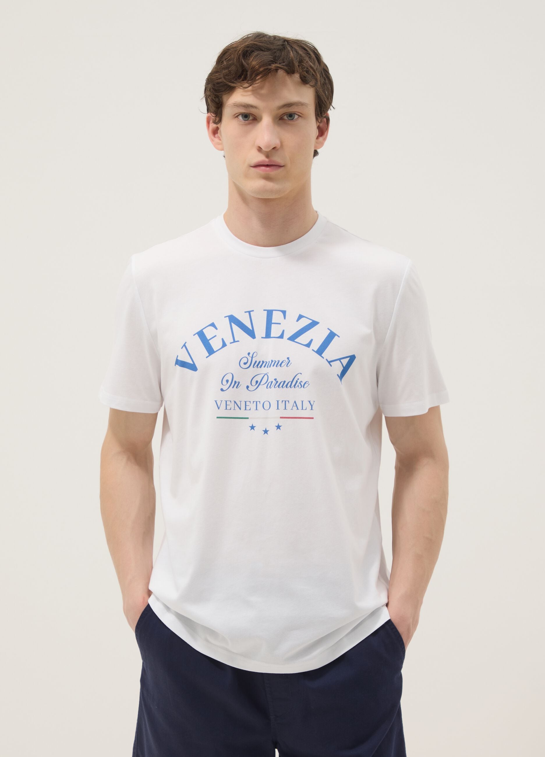 White pure cotton T-shirt with front print, regular fit