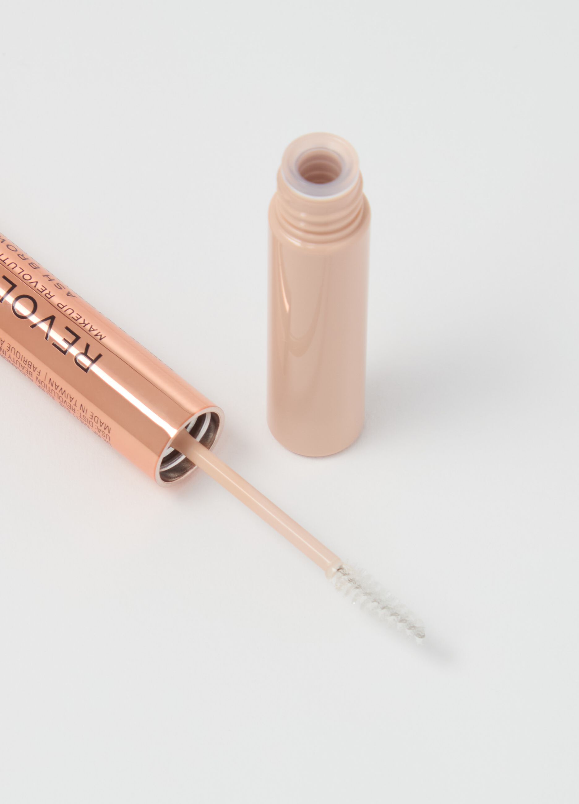 Fluffy Brow Filter Duo Ash Brown eyebrow pencil