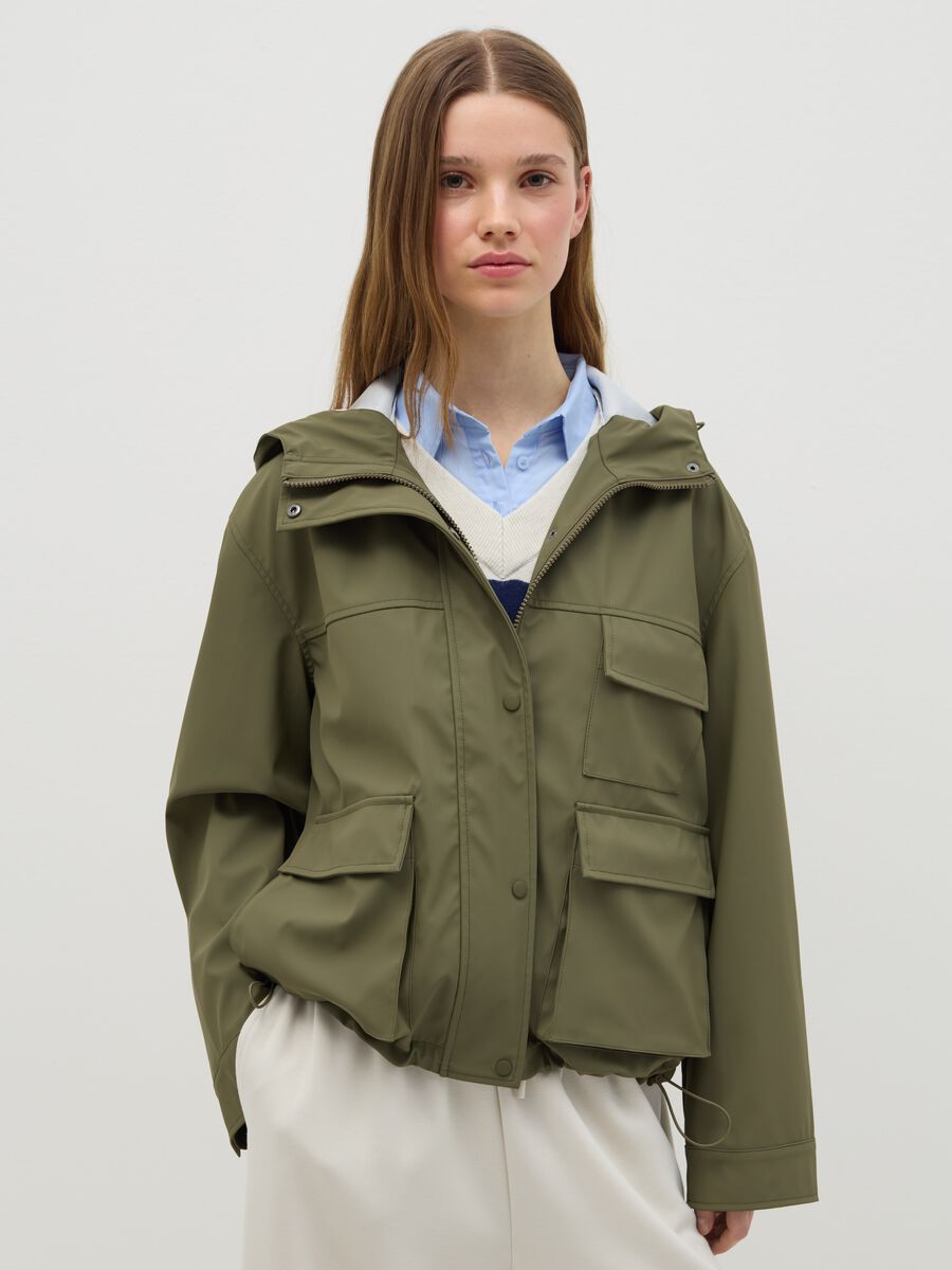 Short parka with hood and drawstring_0