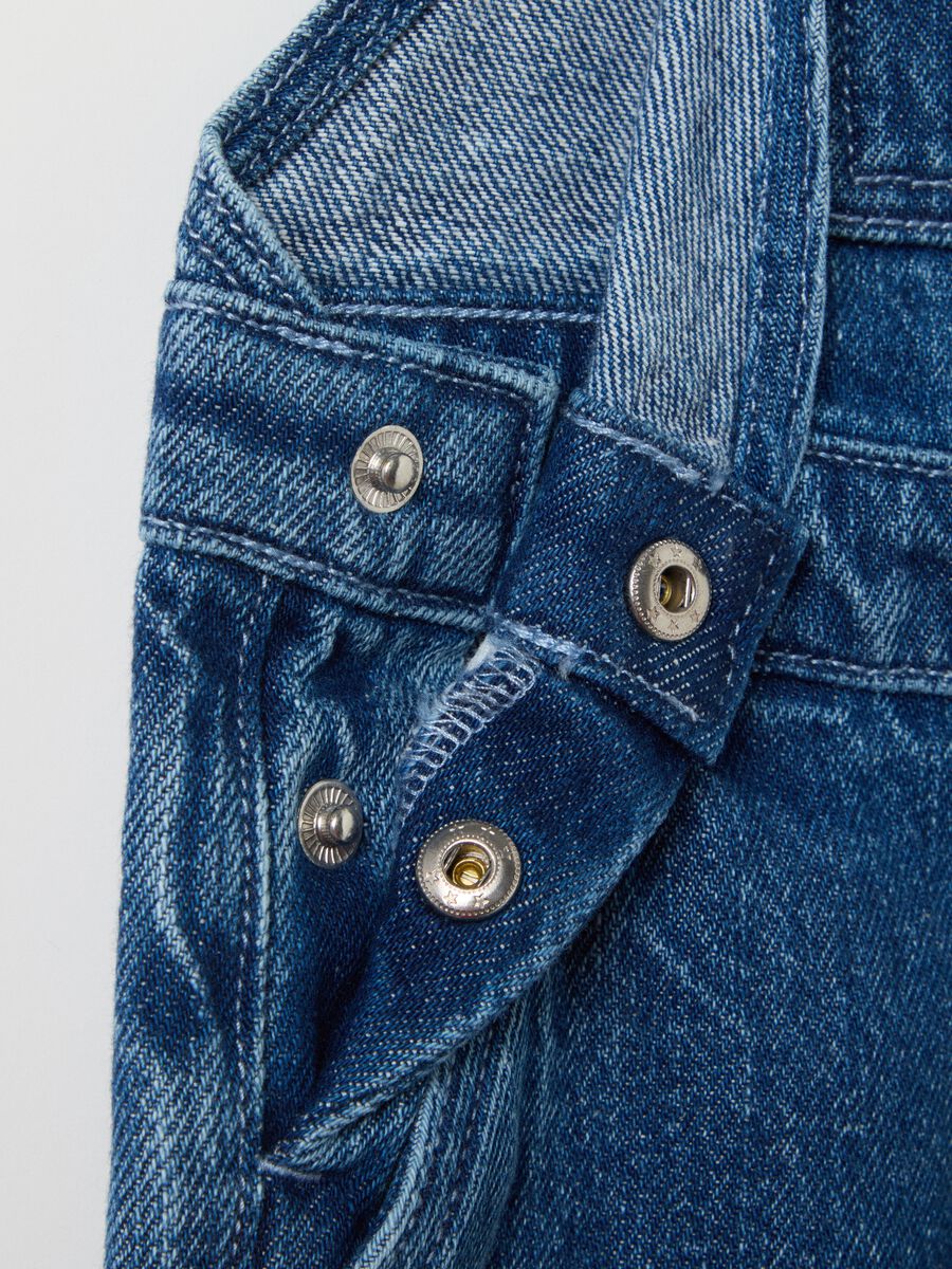 Denim dungarees with tiger print_2