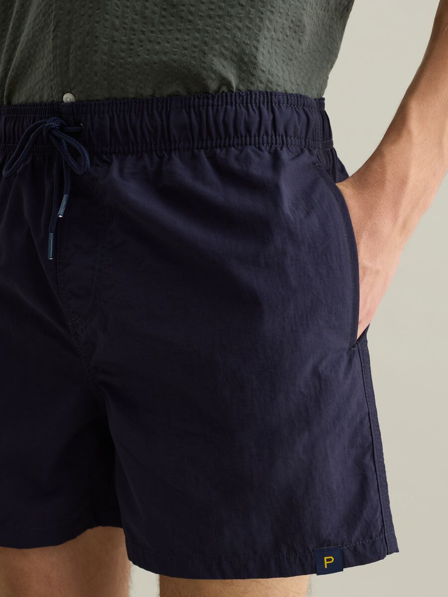 Men’s blue regular-fit swim boxers with elastic and drawstring_3