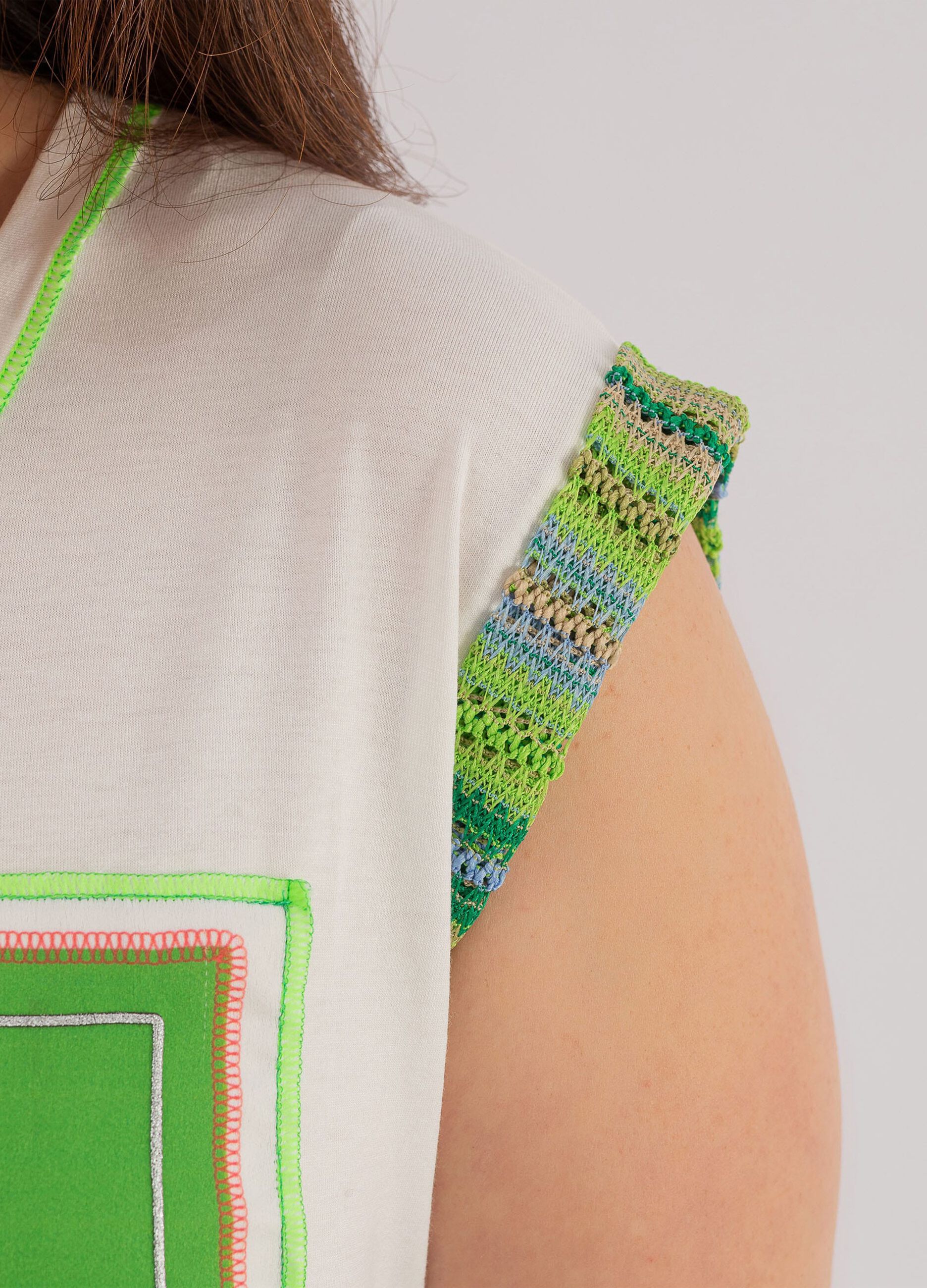 T-shirt con stampa cocktail Curvy_3