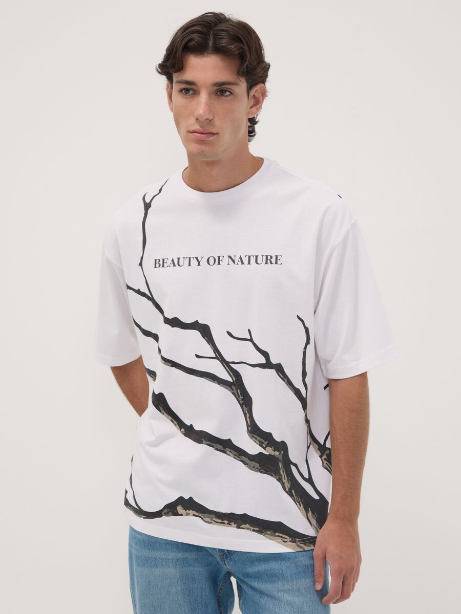 White pure cotton T-shirt with foliage print_0