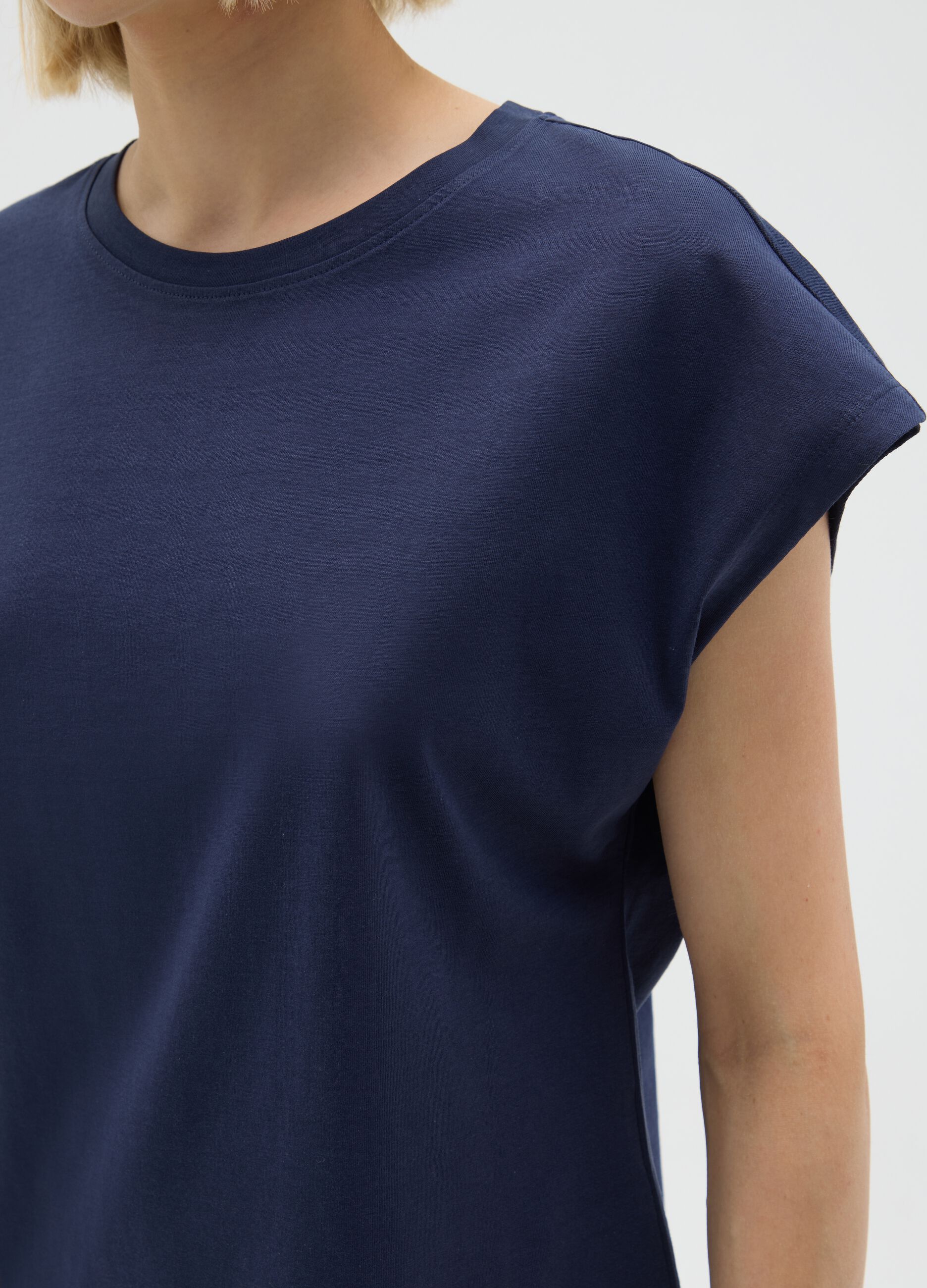 Ladies' blue cotton t-shirt