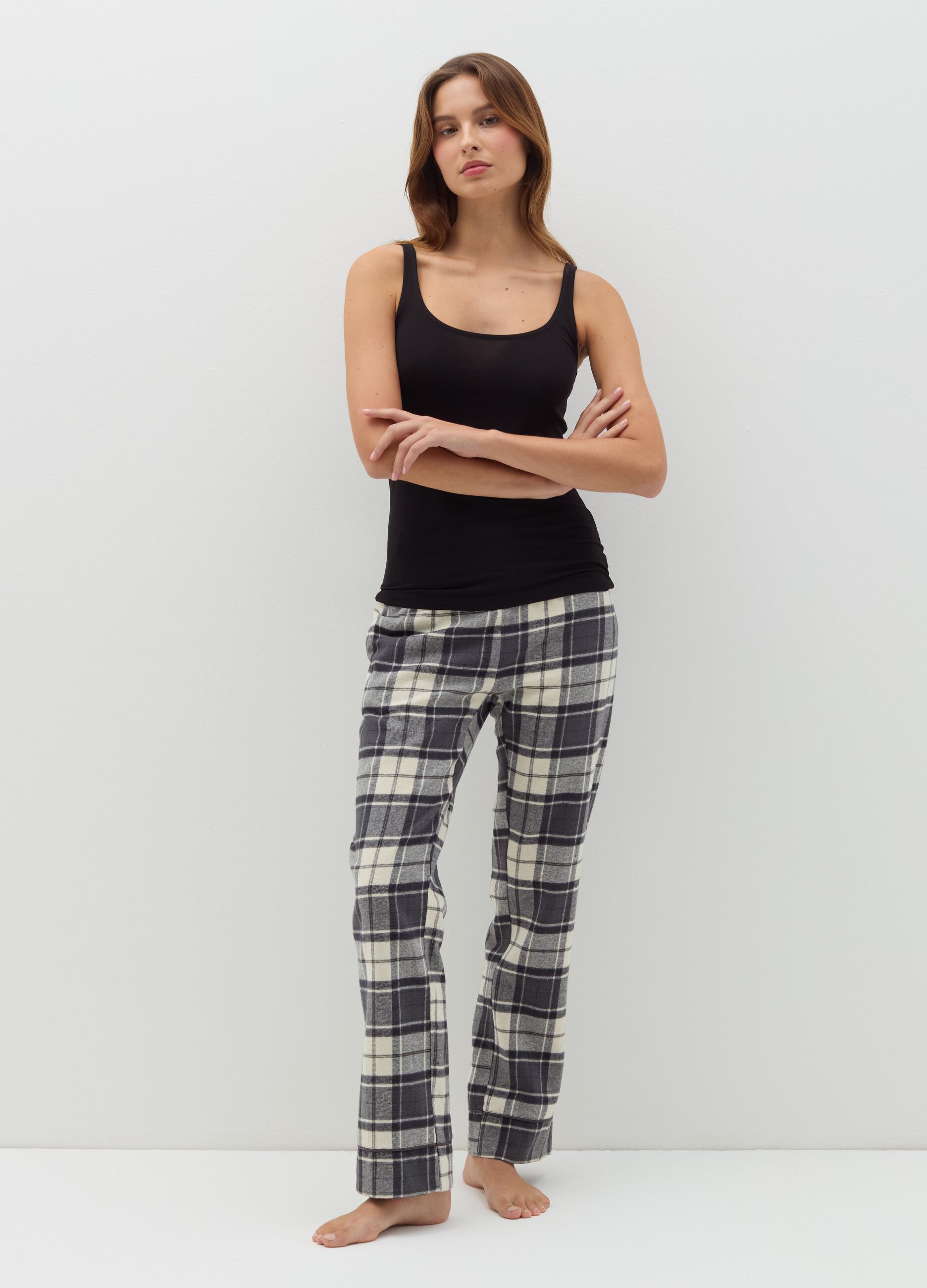 Stretch cotton vest with wide shoulder straps