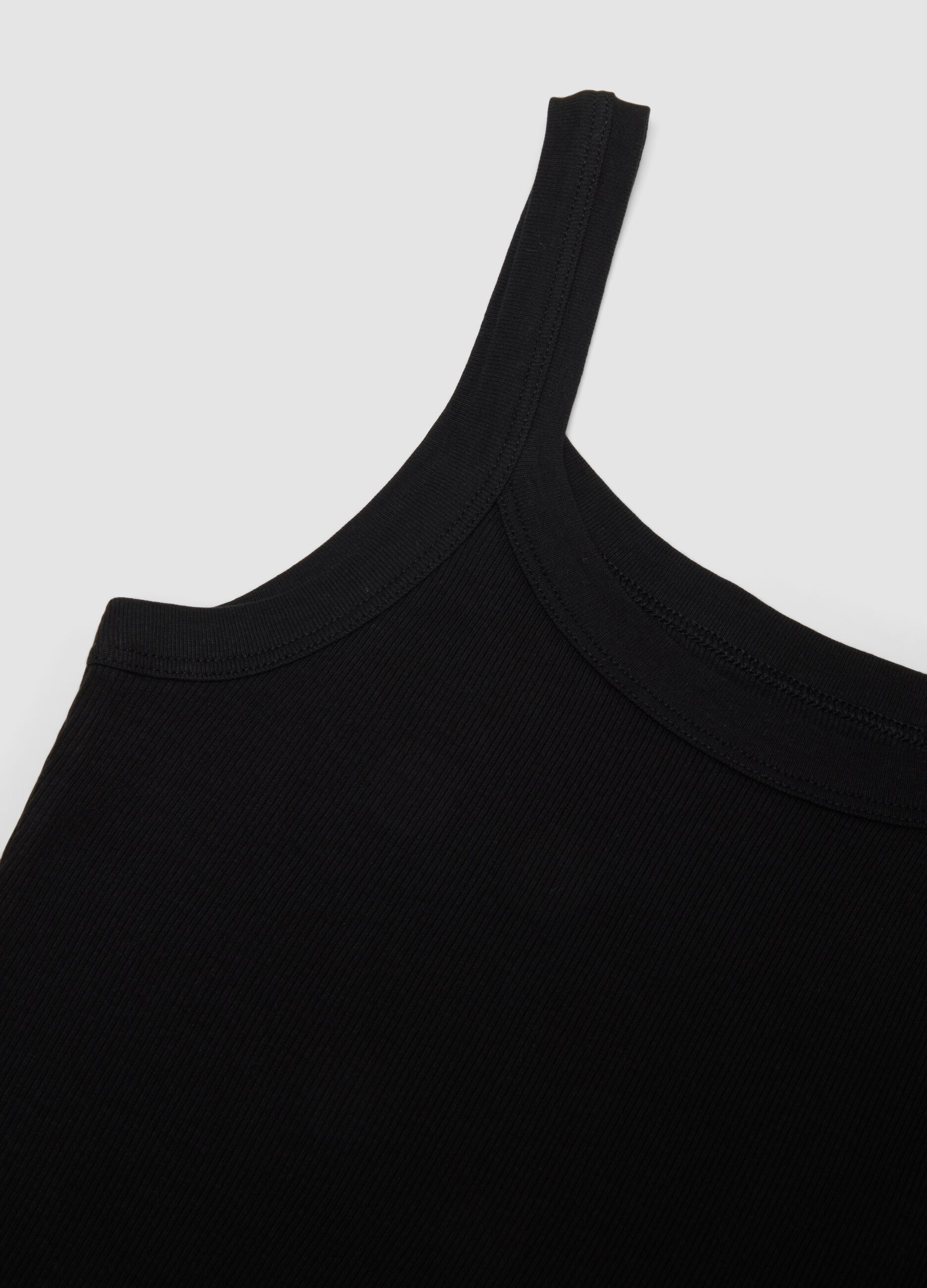 Black pure cotton tank top regular fit with wide shoulder