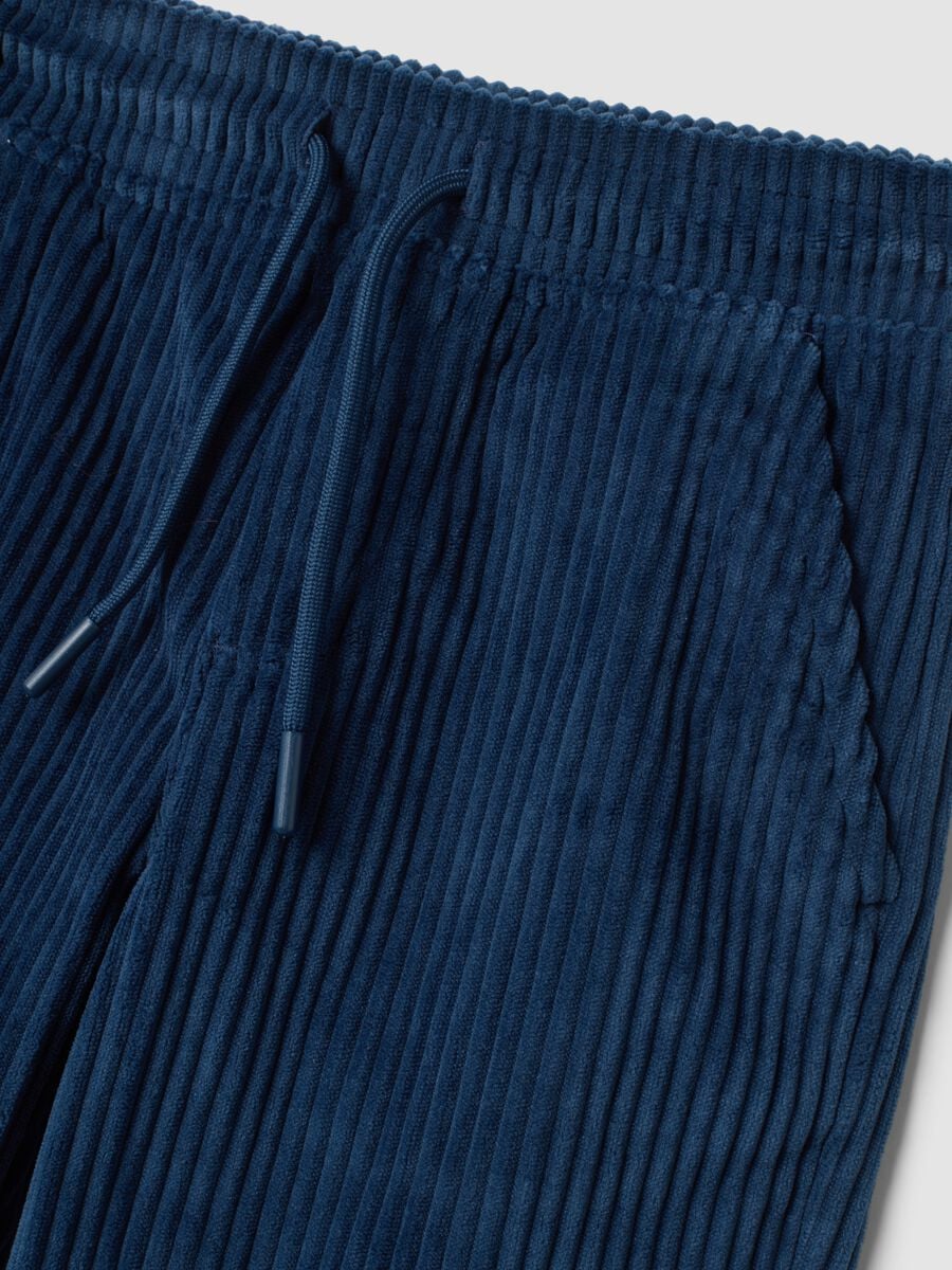 Pantaloni blu comfort fit con vita elasticizzata_2