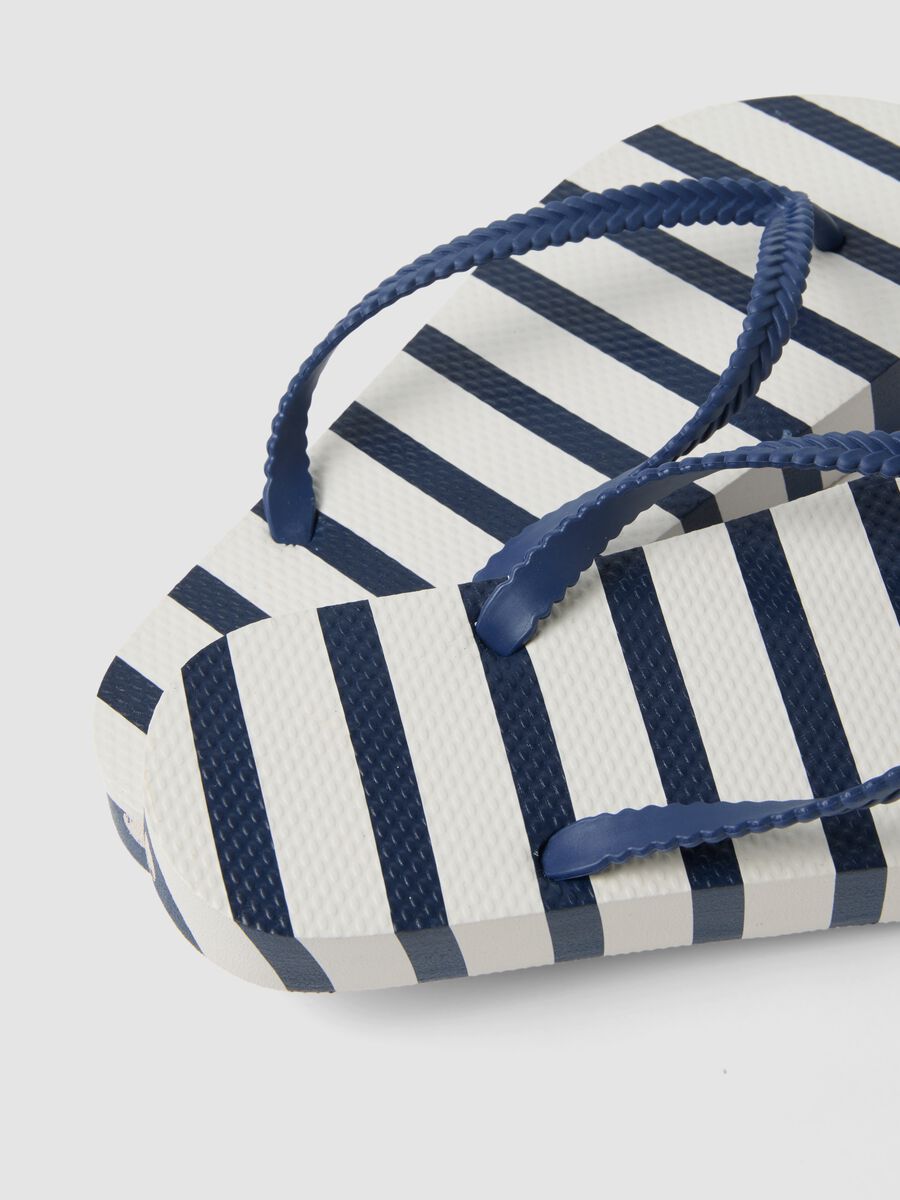 Multicolour striped flip-flops_2