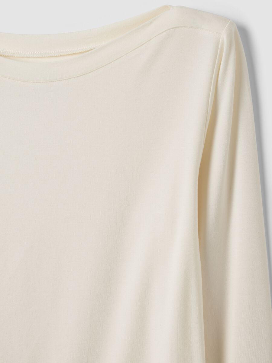 T-shirt bianca in viscosa elasticizzata slim fit_5