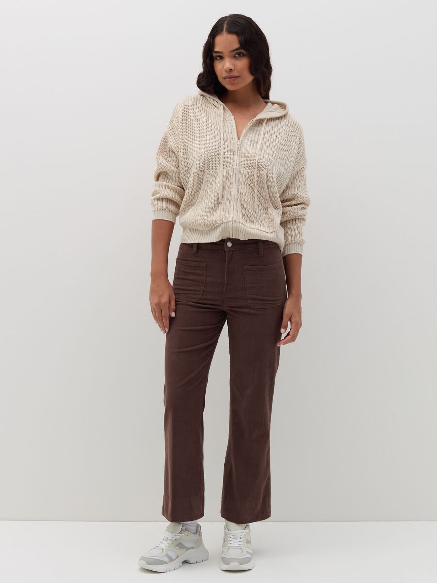 Cardigan crop con cappuccio e zip_1