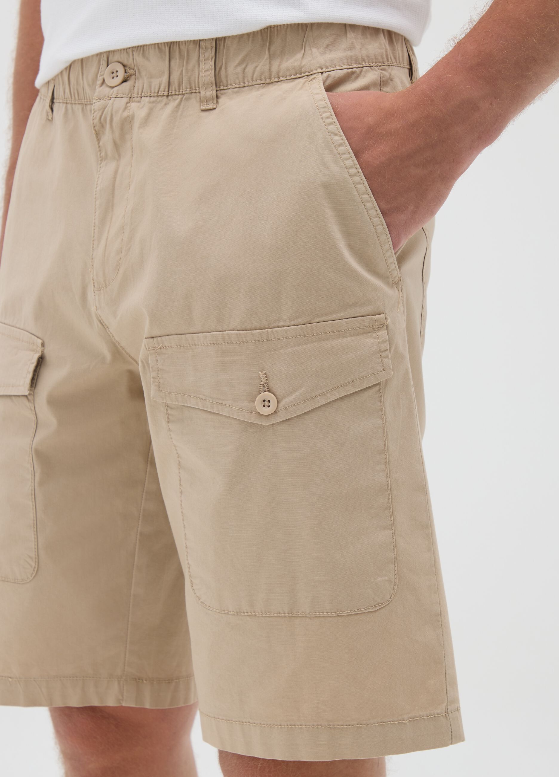 Men's green cotton regular fit shorts