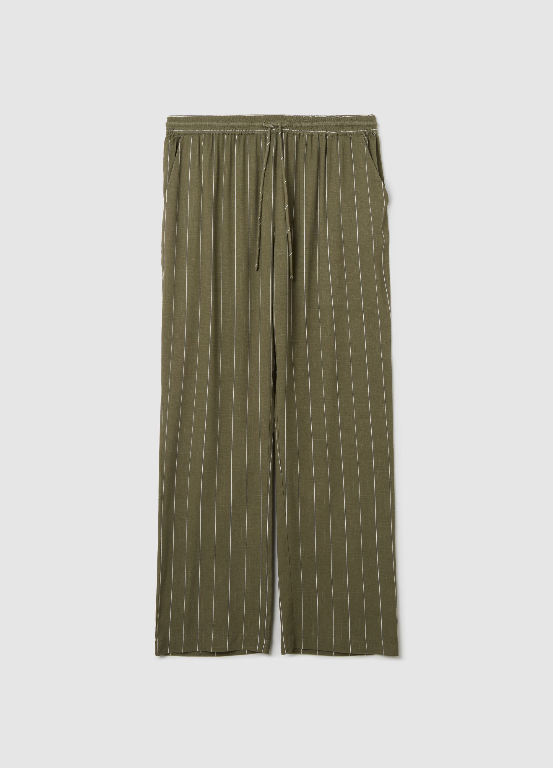 Curvy green wide-leg culotte pinstriped trousers