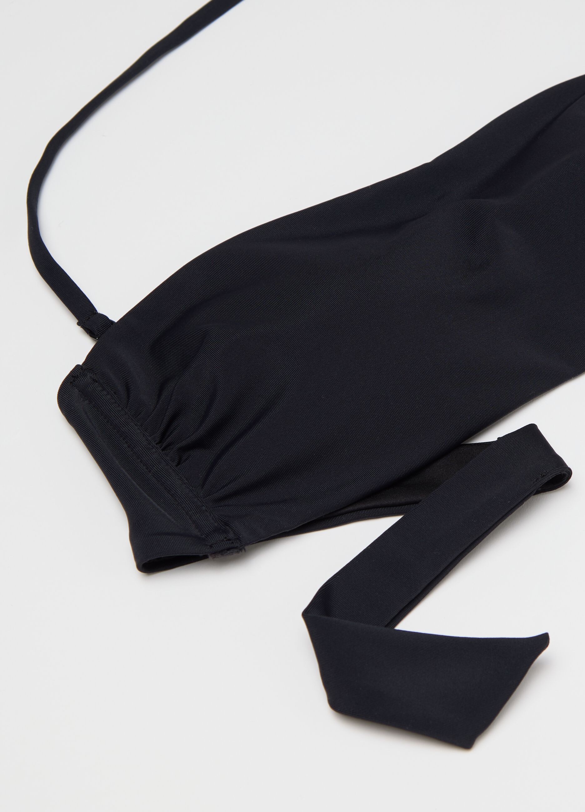 Black bandeau bikini top