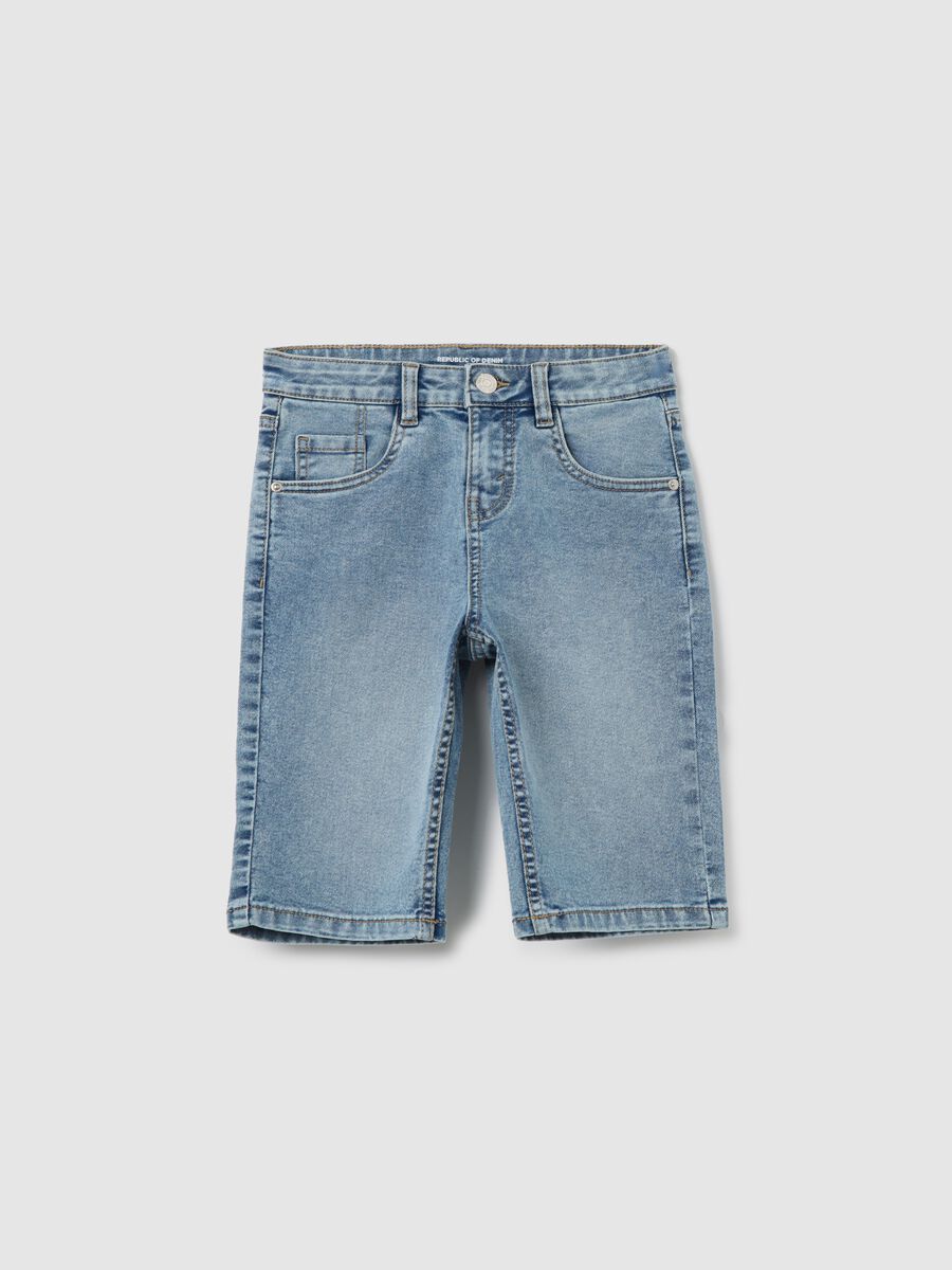 Denim Bermuda shorts with five pockets_0