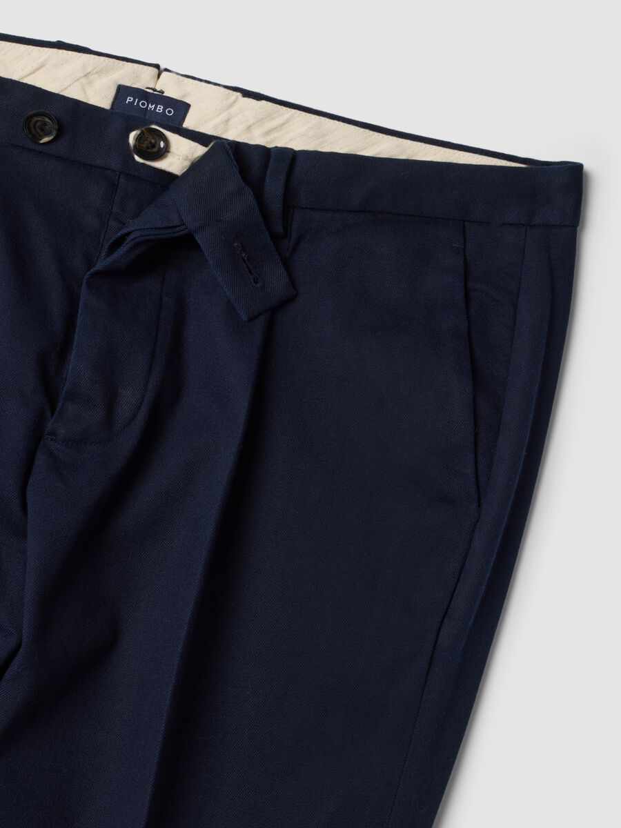 Navy blue stretch cotton chino trousers, regular fit_2
