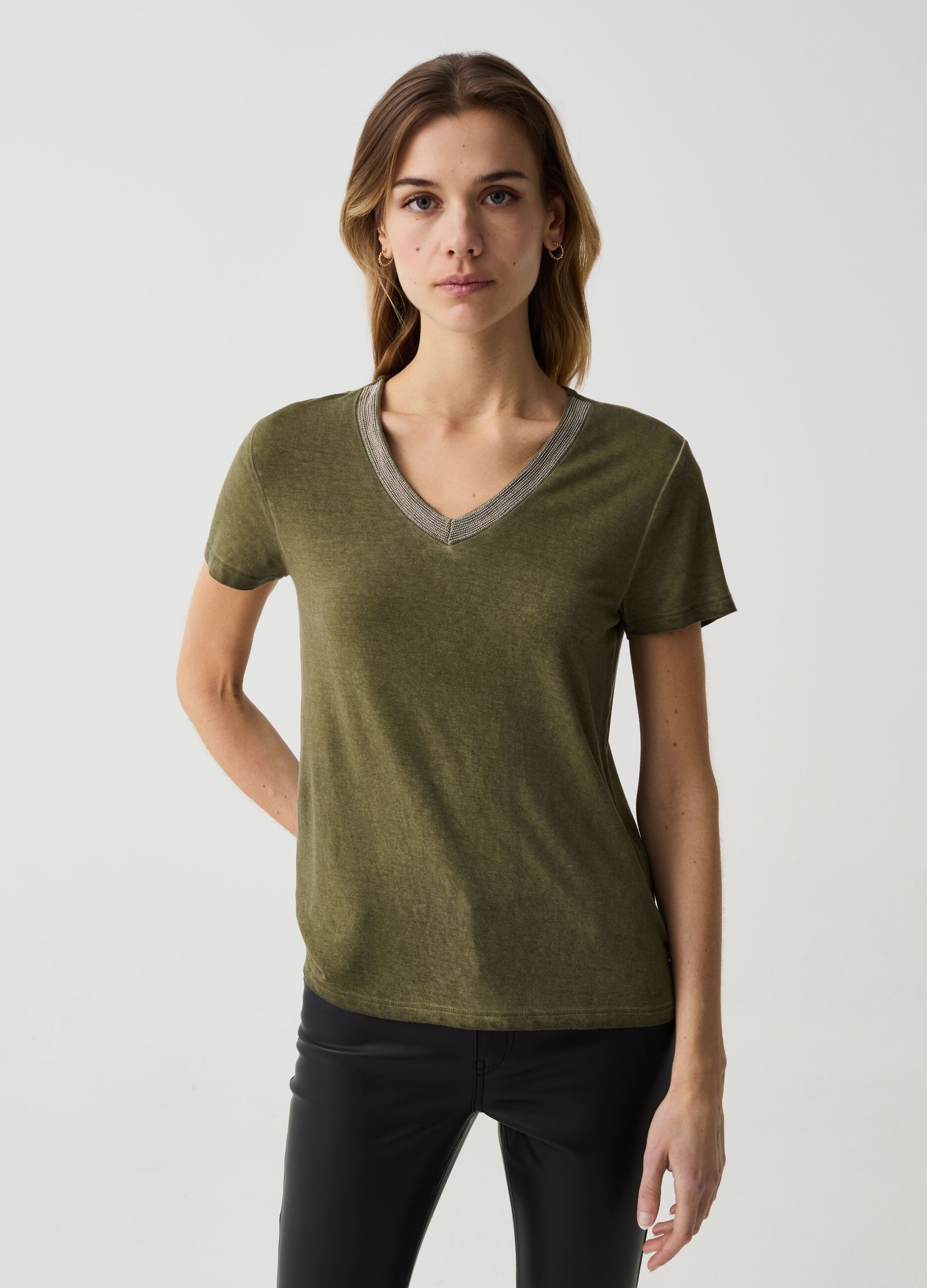 Ovs T-shirt effetto delavato con scollo a V