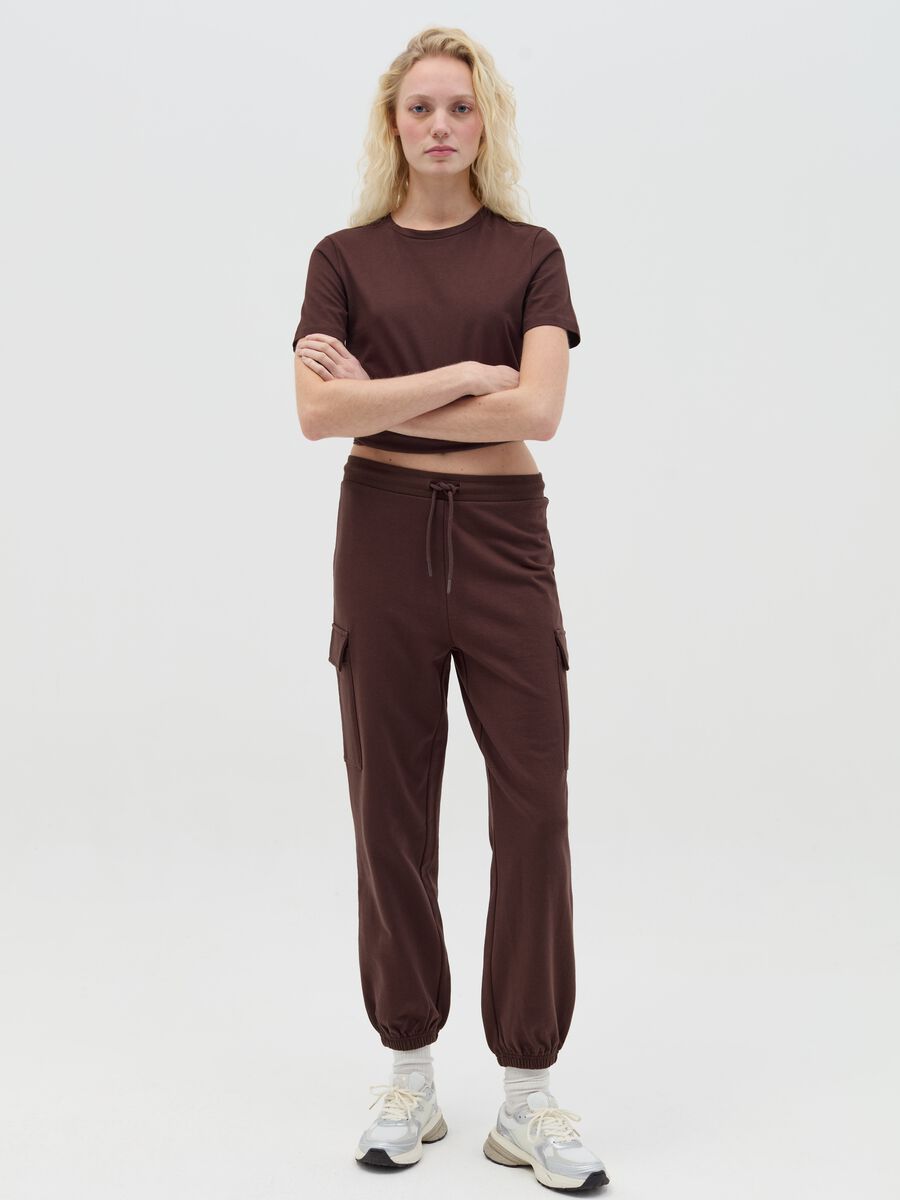 Essential T-shirt in cotton with round neck_1