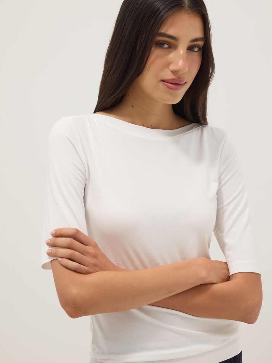 White stretch viscose regular fit boat neck t-shirt_0