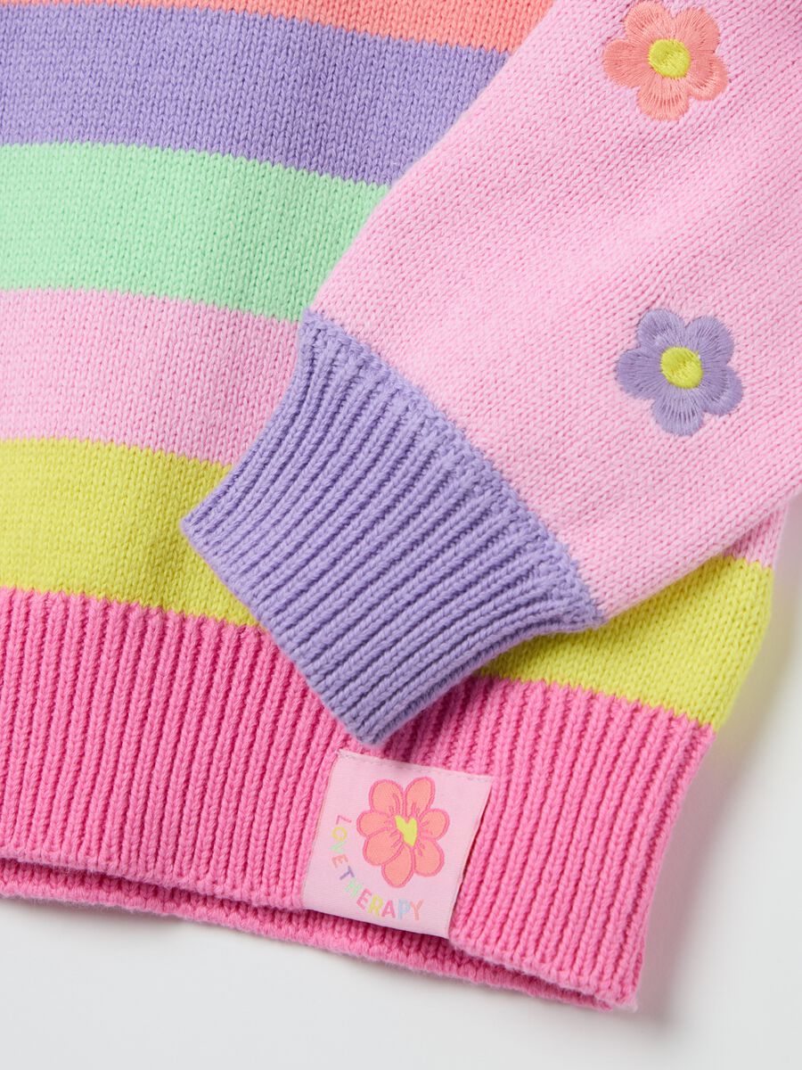 Striped cotton pullover with small flowers embroidery_2