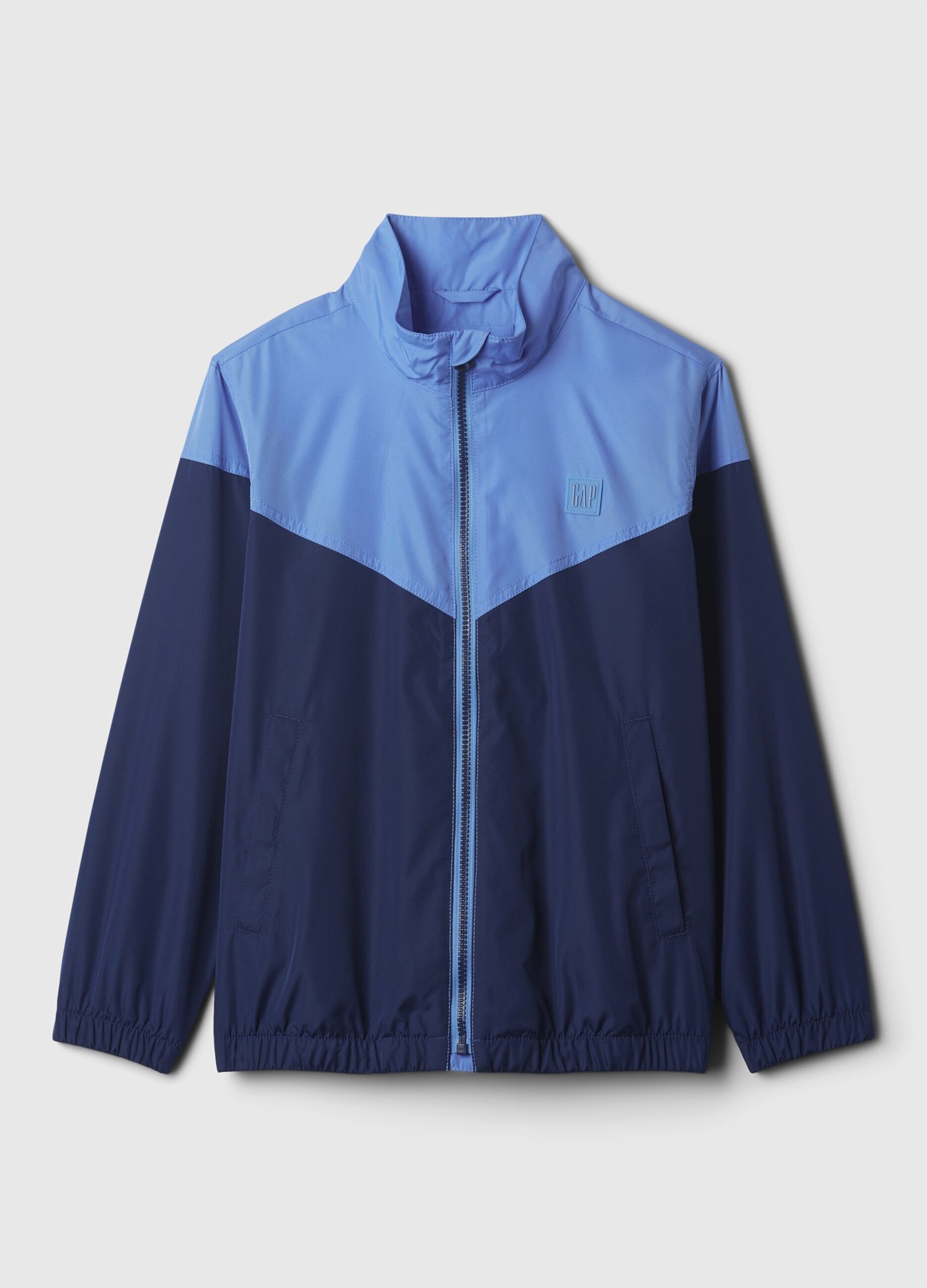 Two-tone windbreaker with logo patch