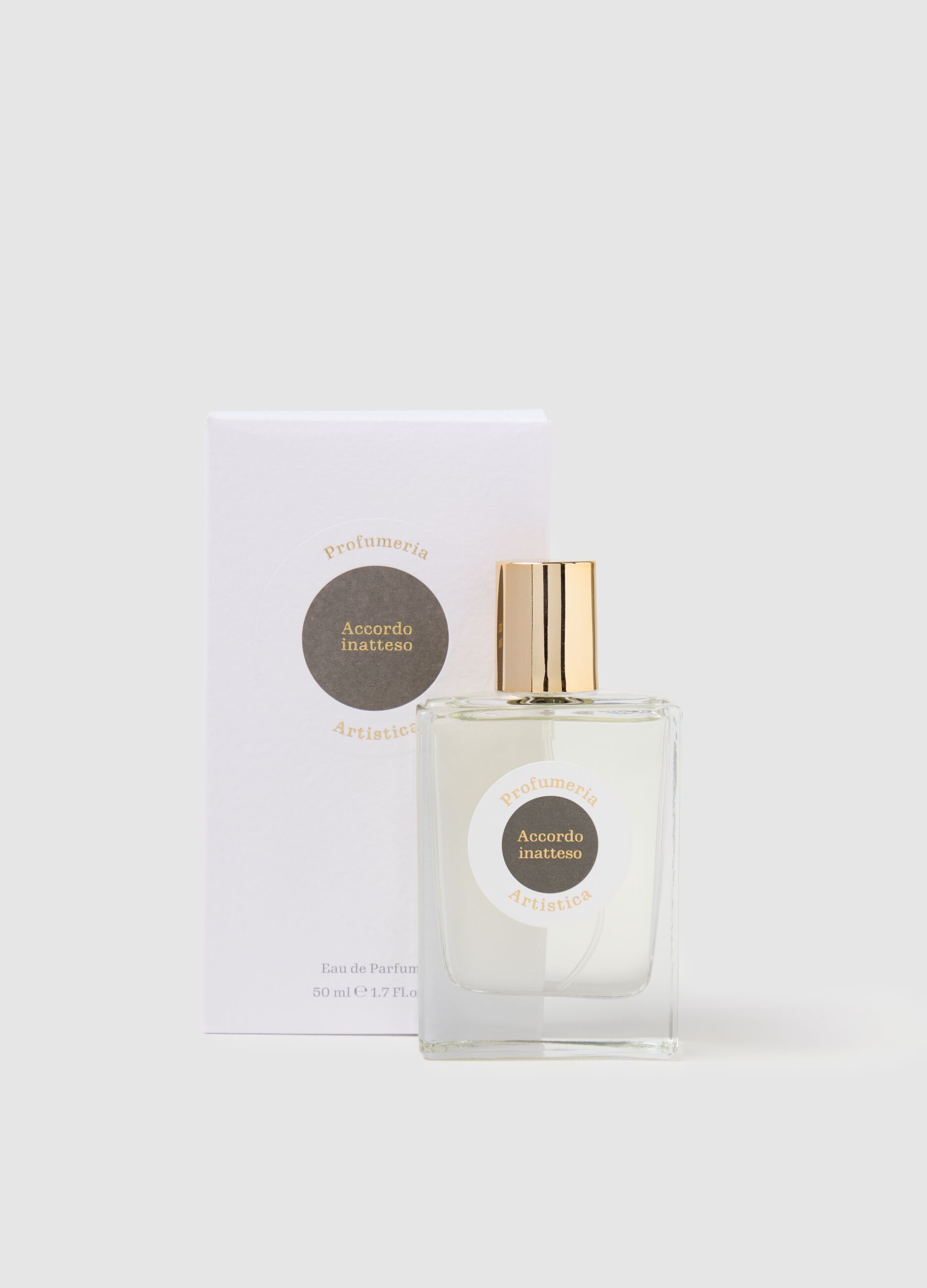 Unexpected Accord in Artistic Perfumery