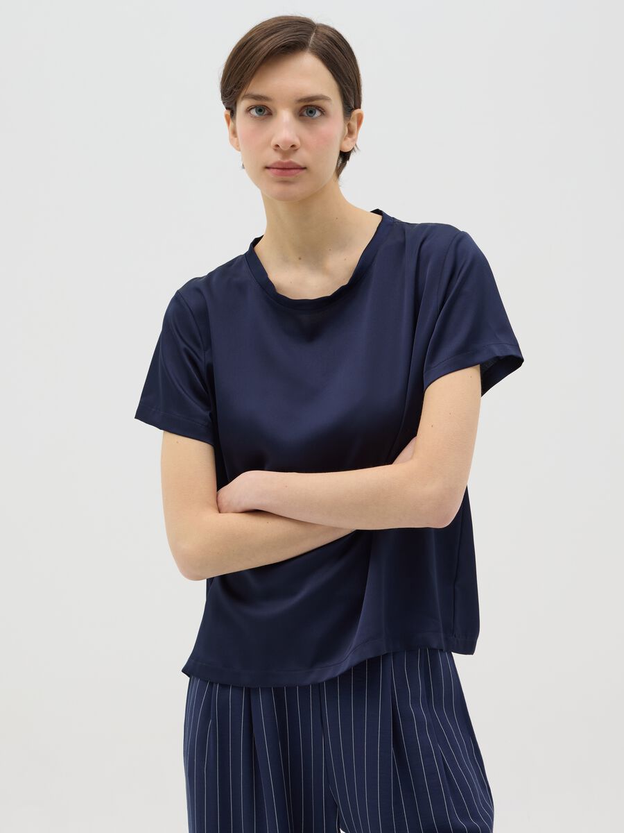 Blue satin T-shirt_0