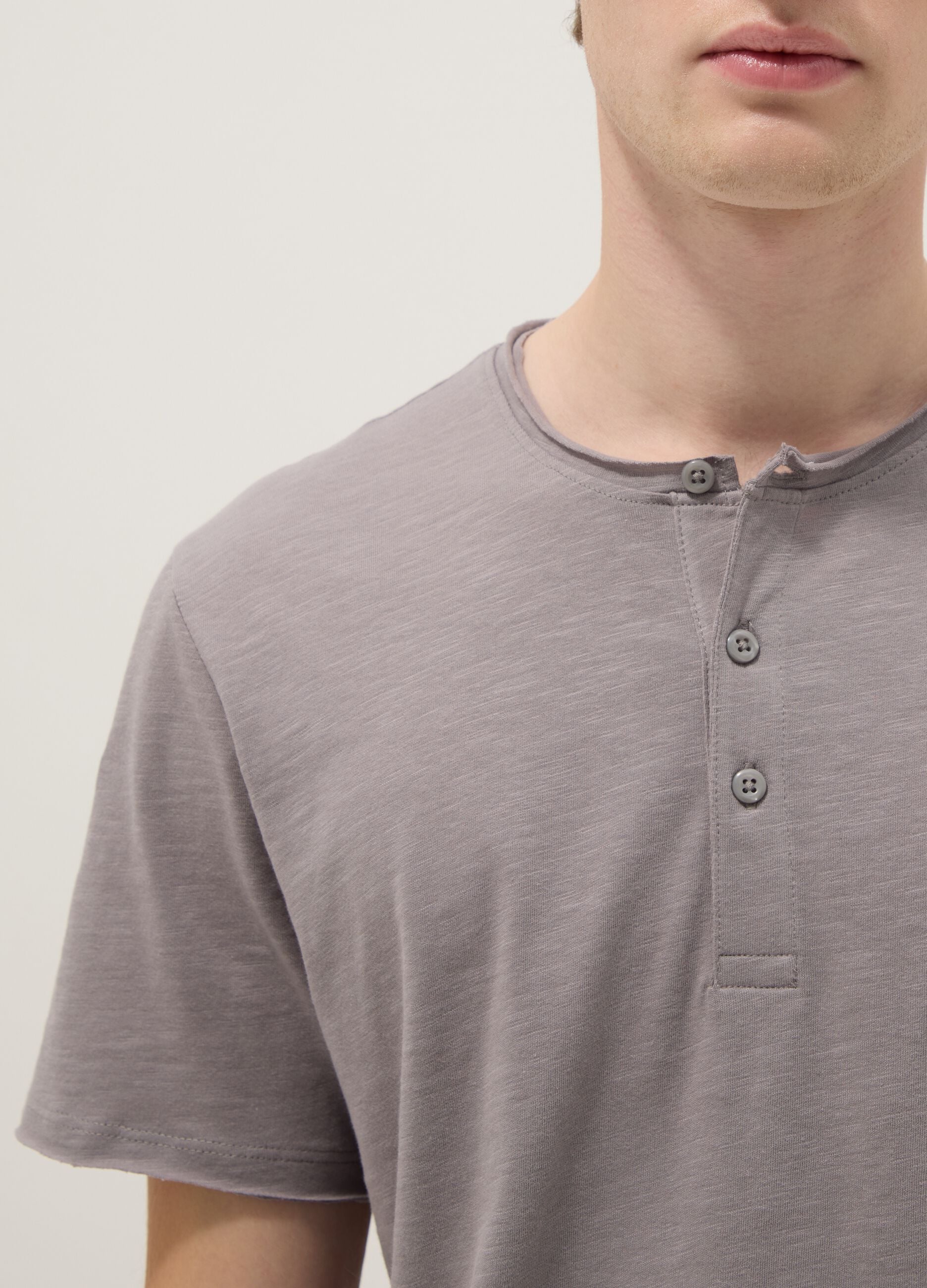 Grey pure cotton regular fit T-shirt with henley collar