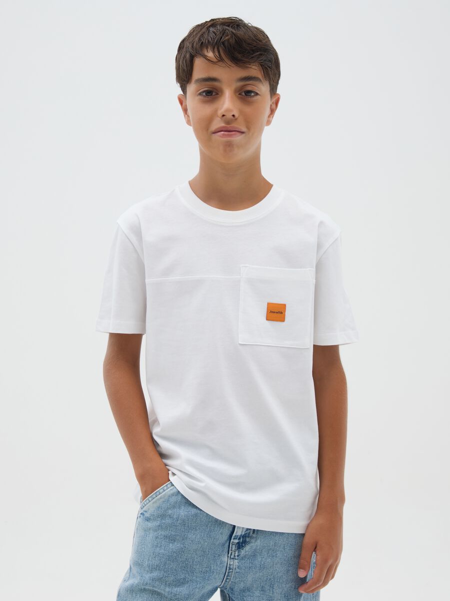 T-shirt da ragazzo in puro cotone bianca regular fit_0