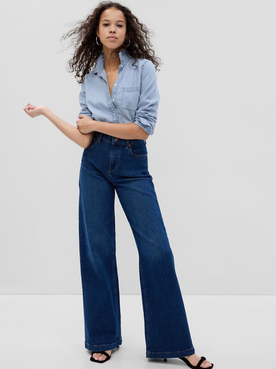 Denim shirt with pocket_0