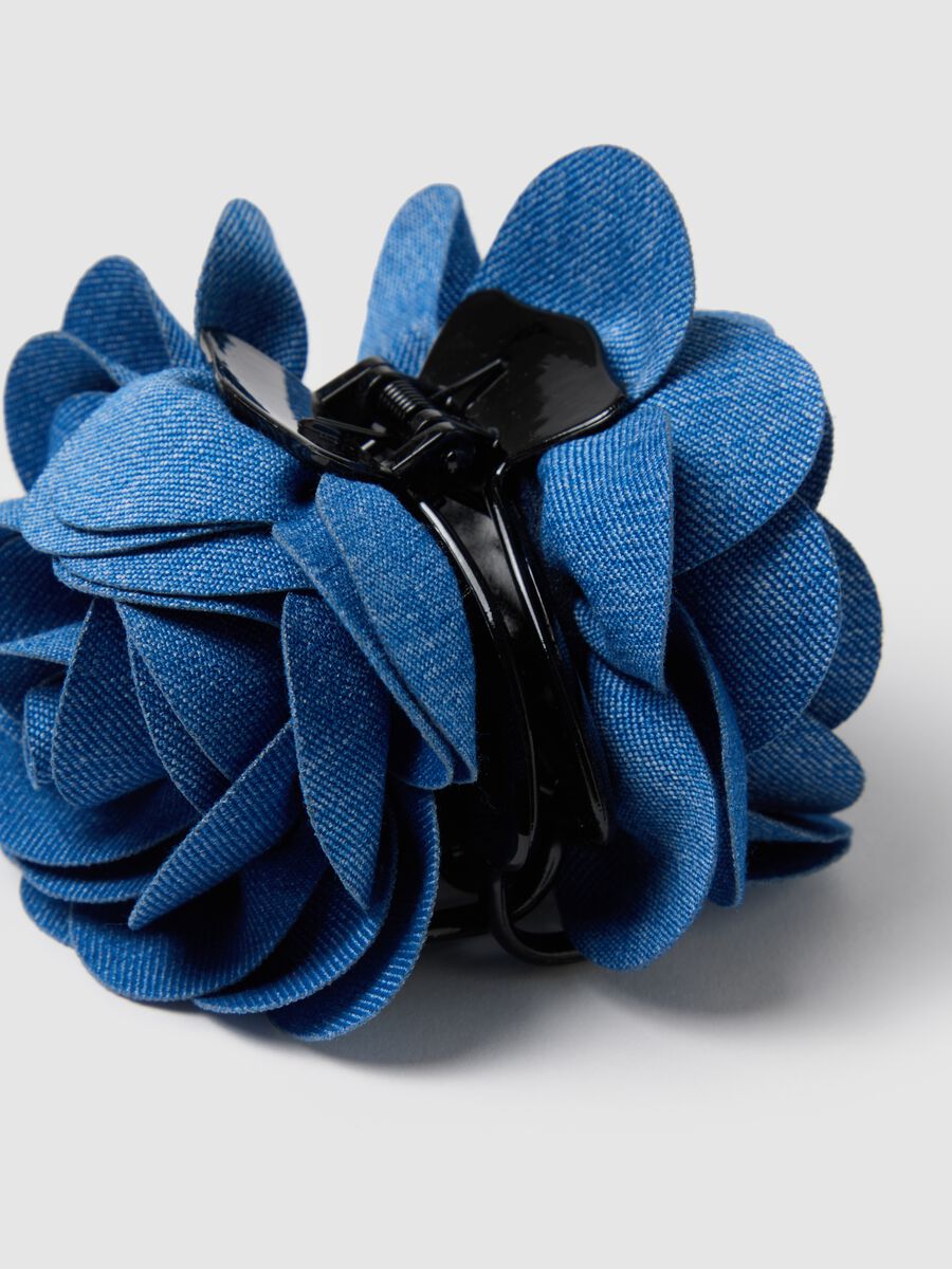 Fermaglio per capelli blu con fiore ornamentale_2