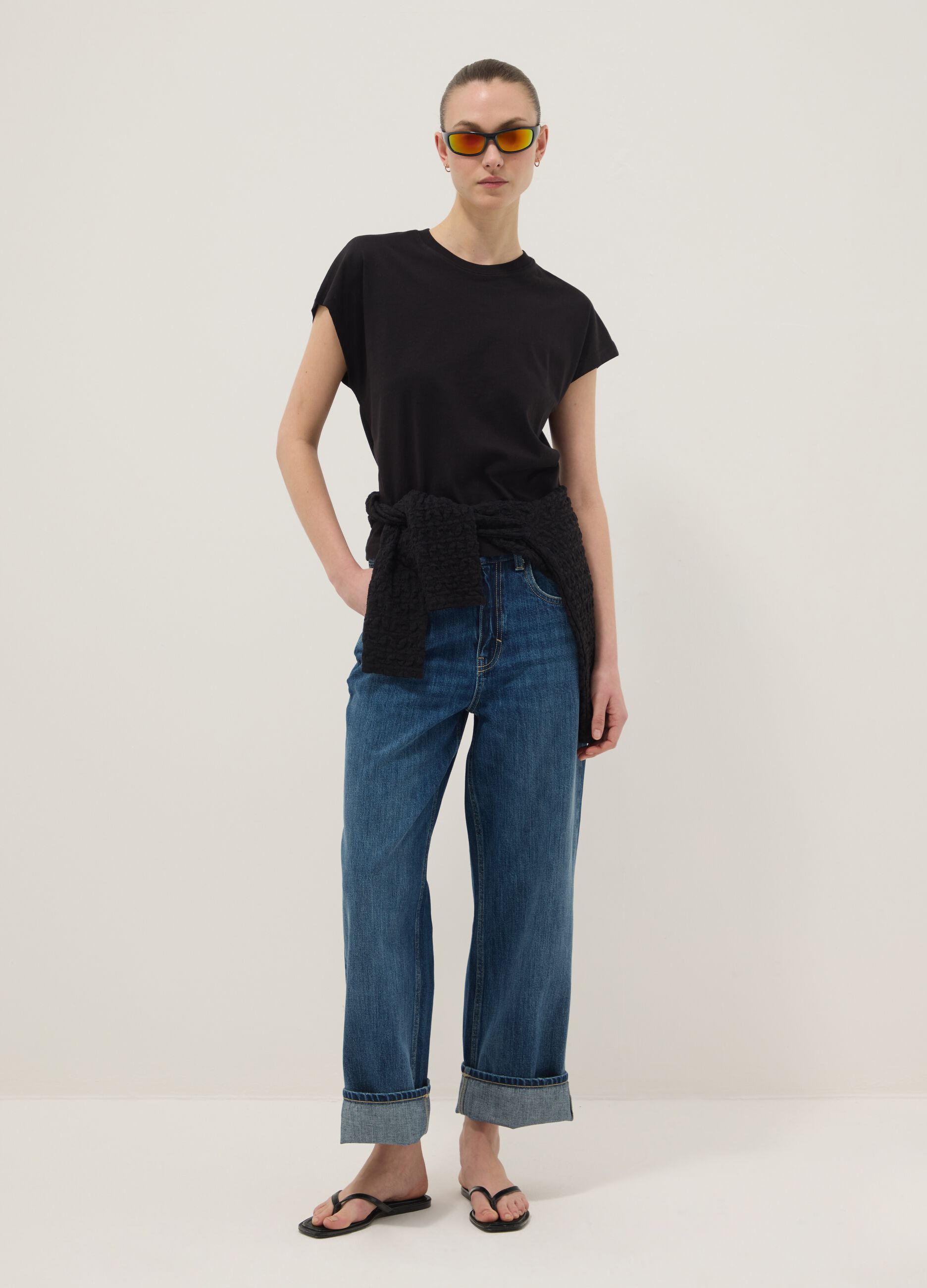 Black fitted short-sleeve pure cotton T-shirt