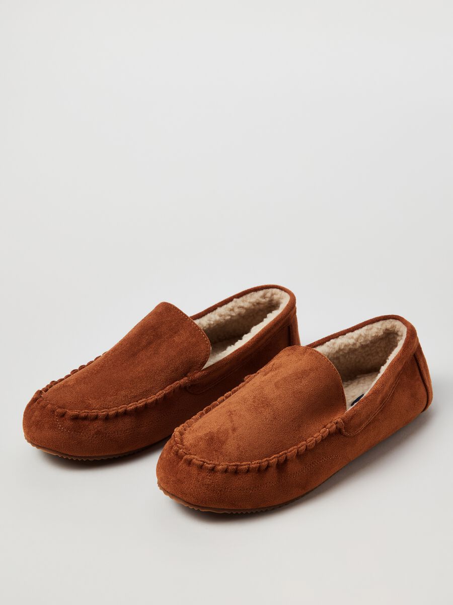 Mocassino scamosciato con interno in sherpa_1