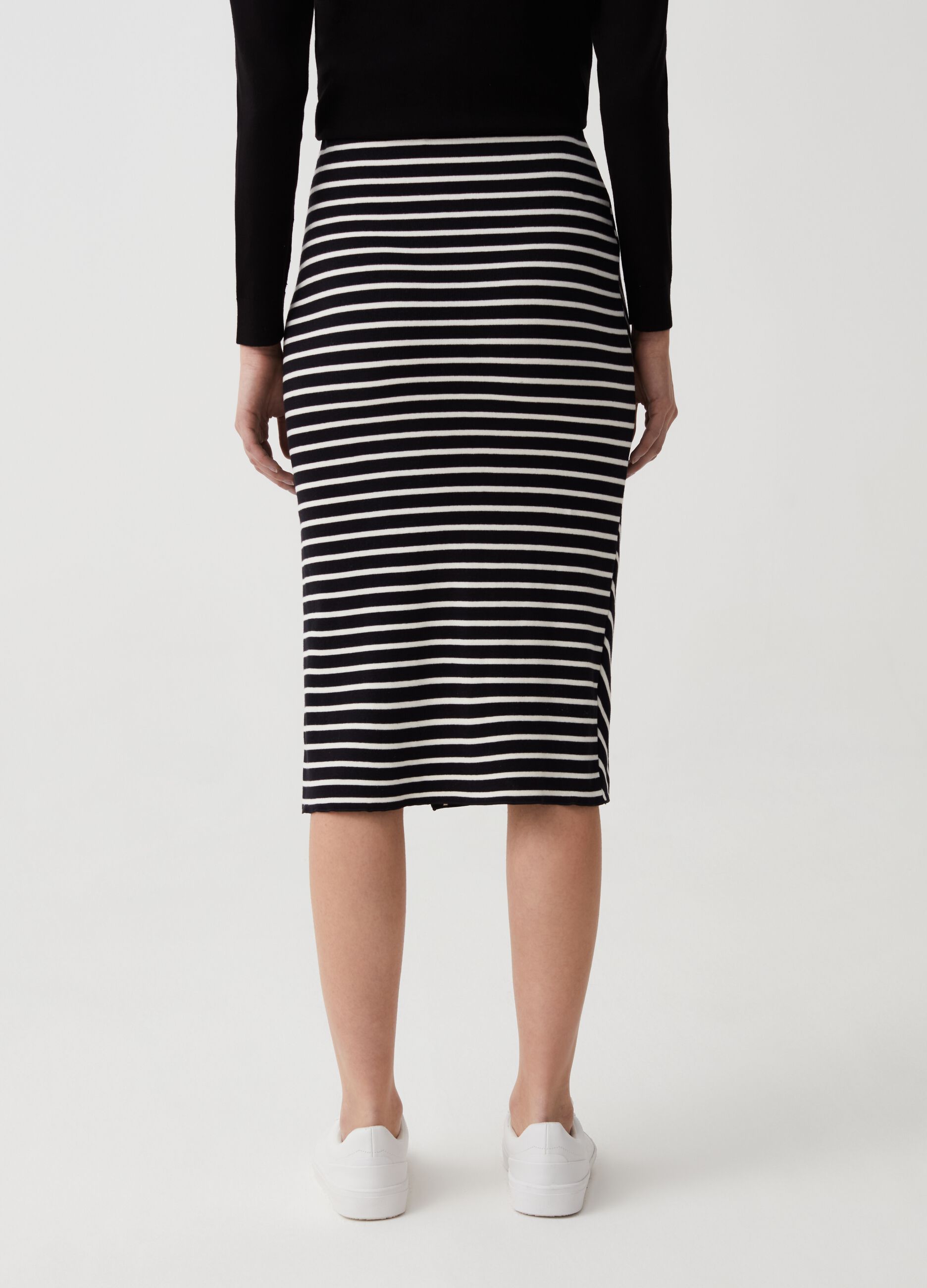 Midi pencil skirt with diagonal stripes