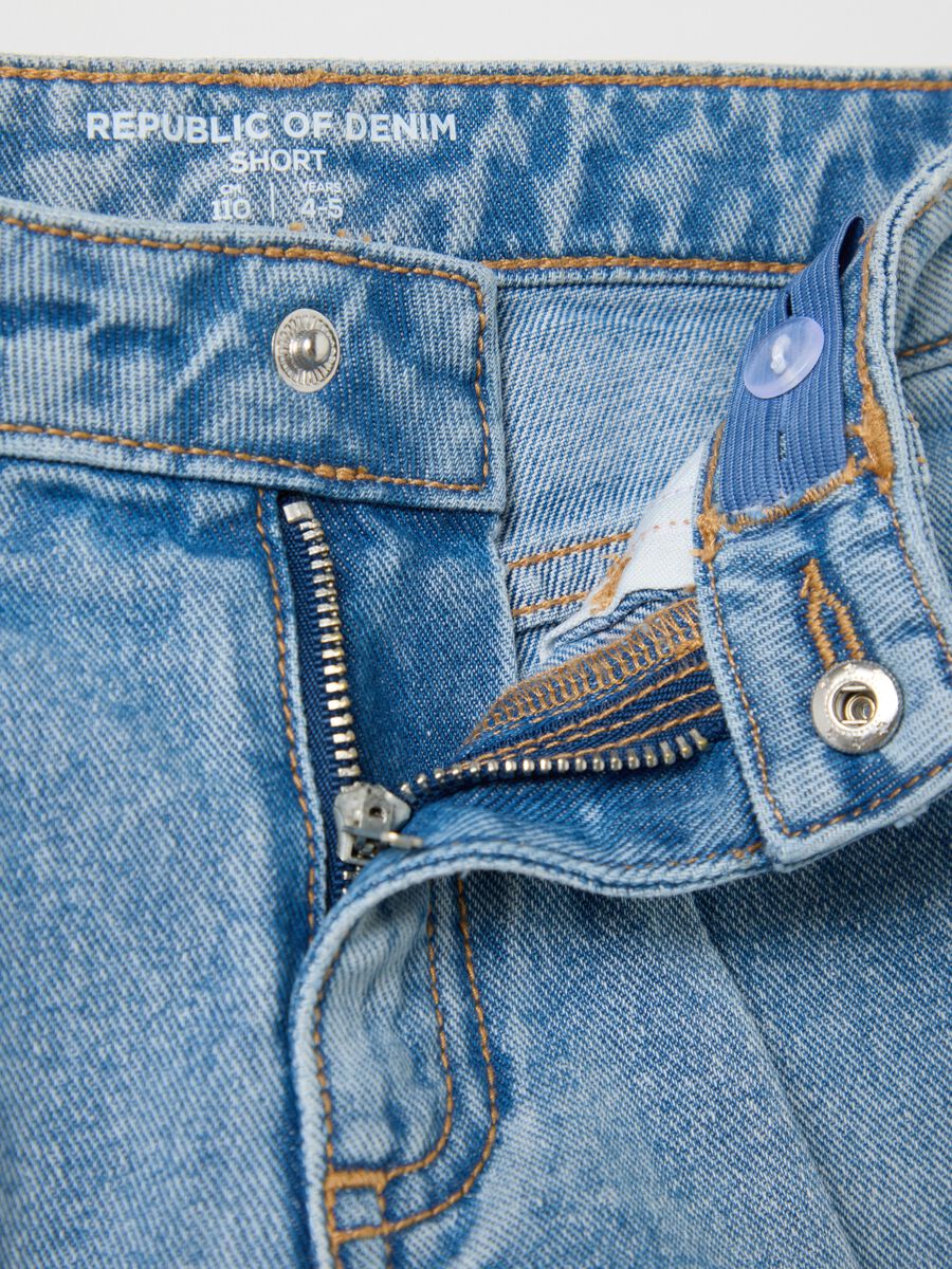 Denim butterfly shorts with diamantés_2